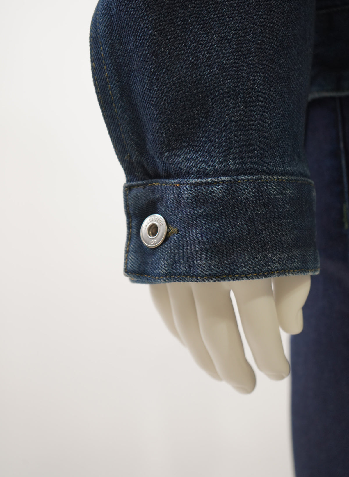 Veste en jean Valentino à logo V