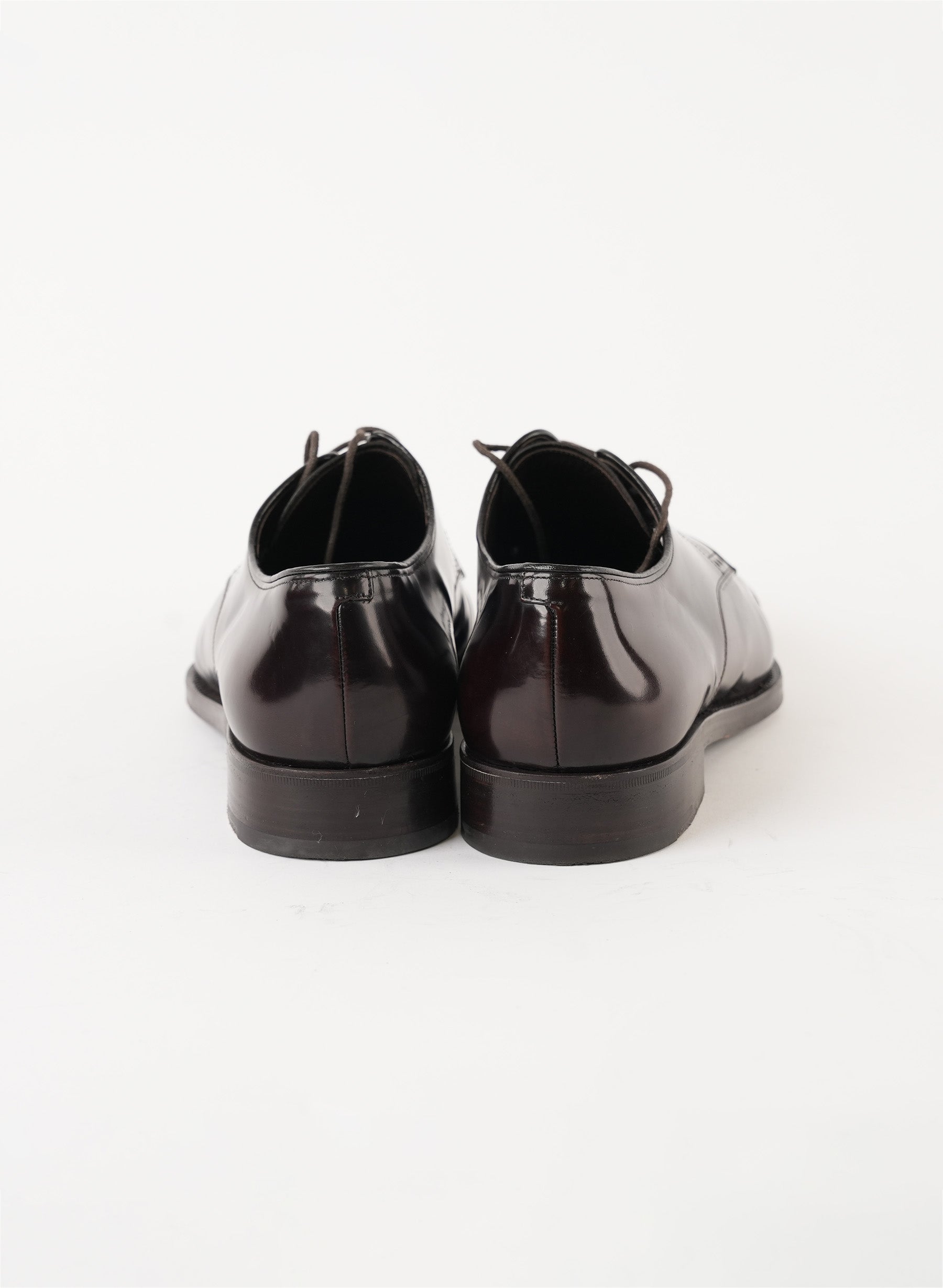 Chaussures Oxford en cuir Prada