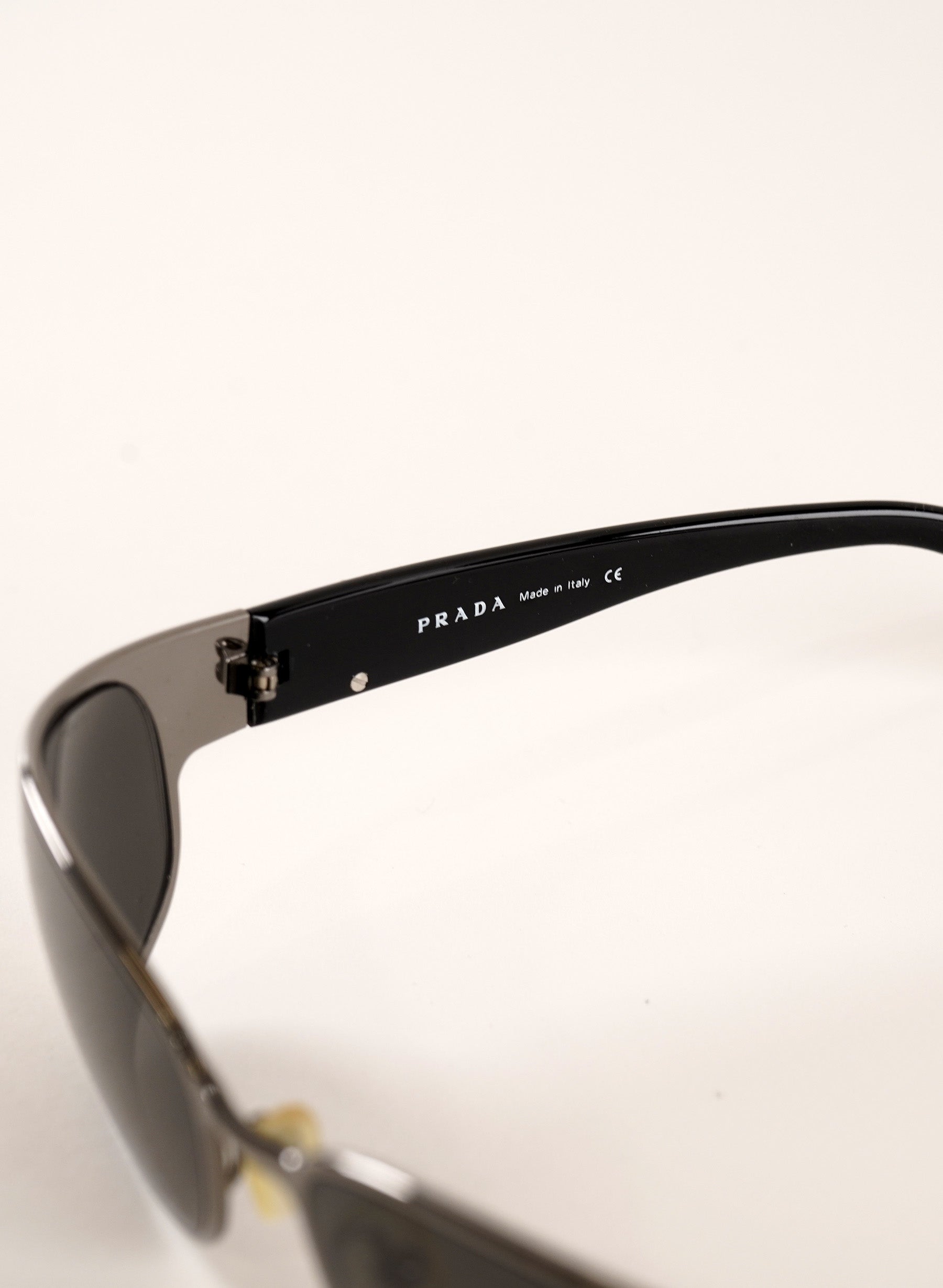 Lunettes de soleil Prada Shield