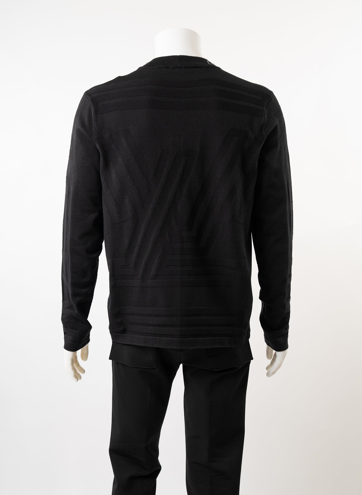Pull Louis Vuitton printemps/été 2022 à col logo