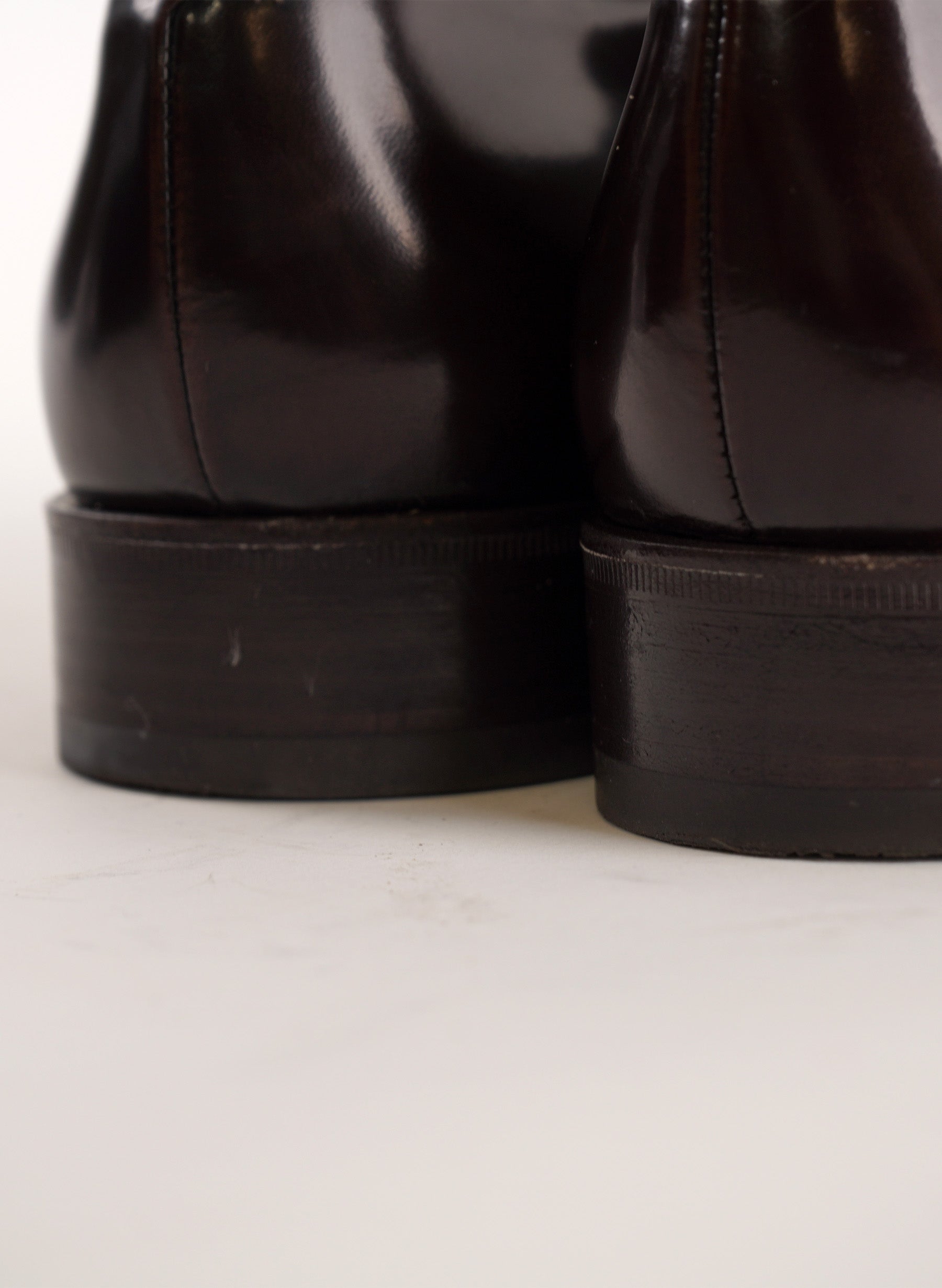 Chaussures Oxford en cuir Prada