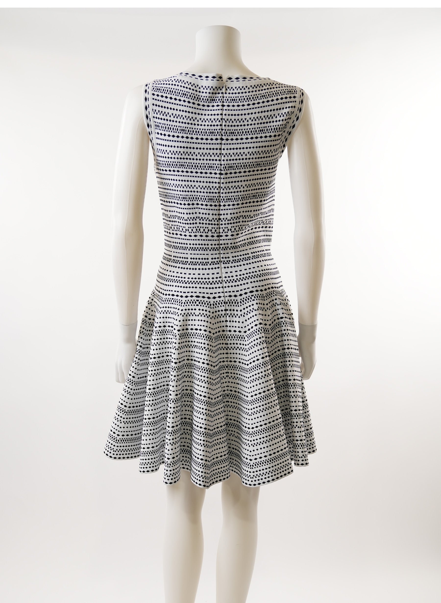 Robe mini évasée en laine Alaïa