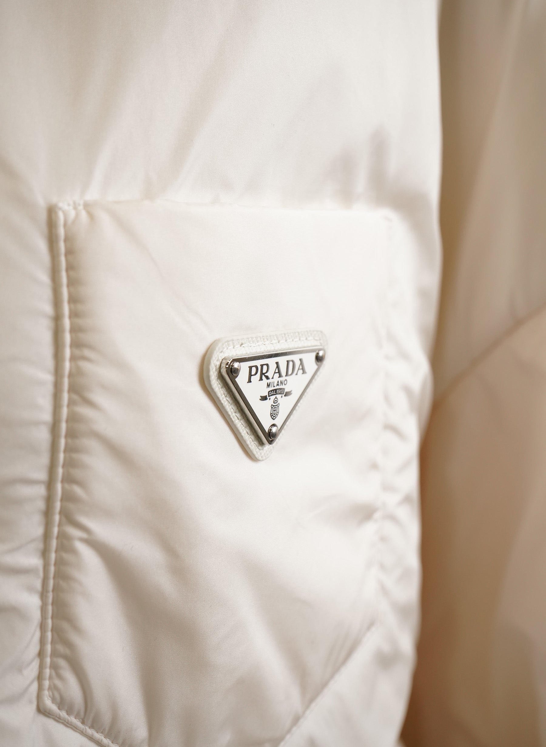 Veste matelassée légère Prada en nylon recyclé