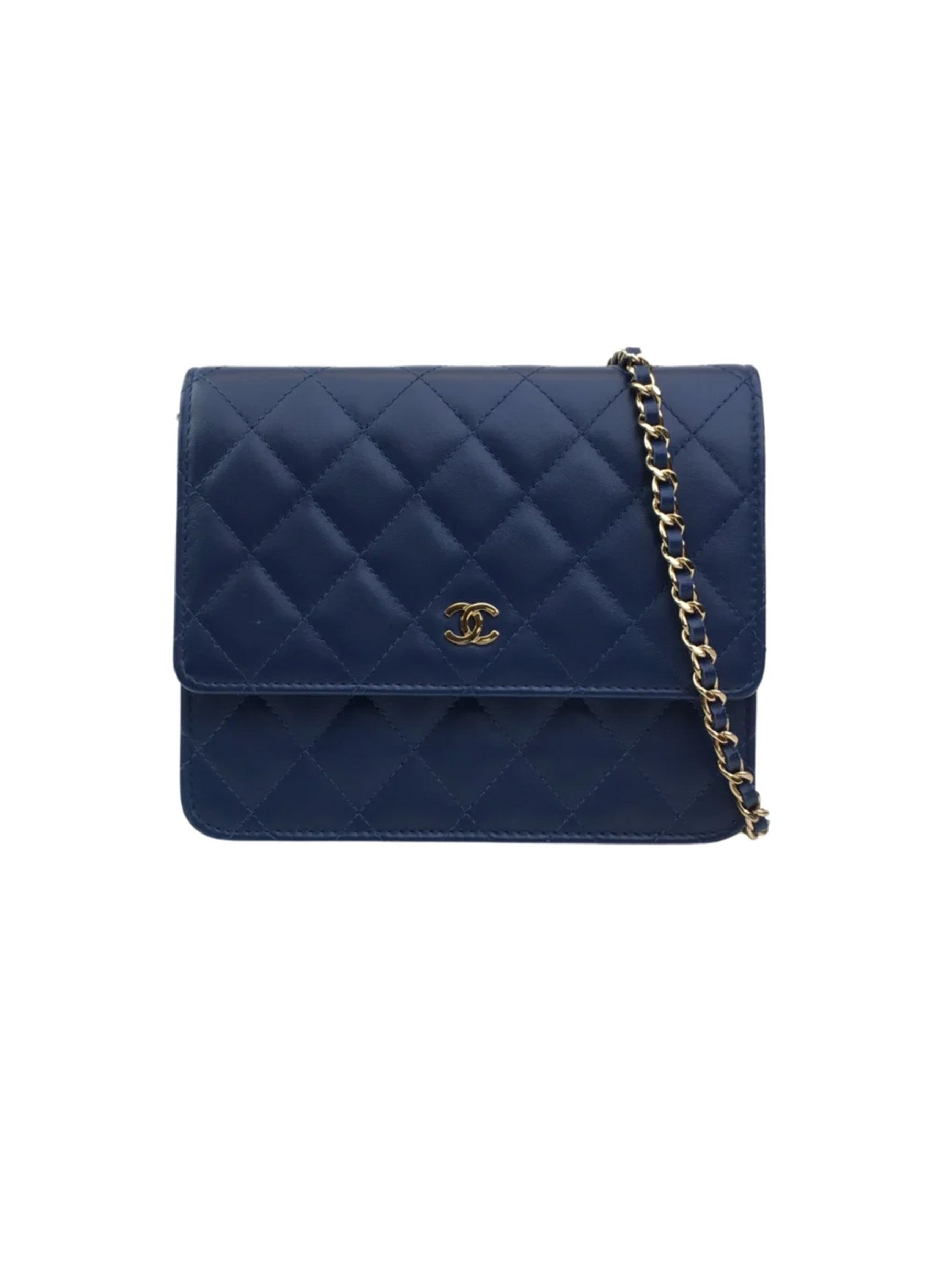 Portefeuille carré Chanel avec chaîne (WOC) en agneau bleu