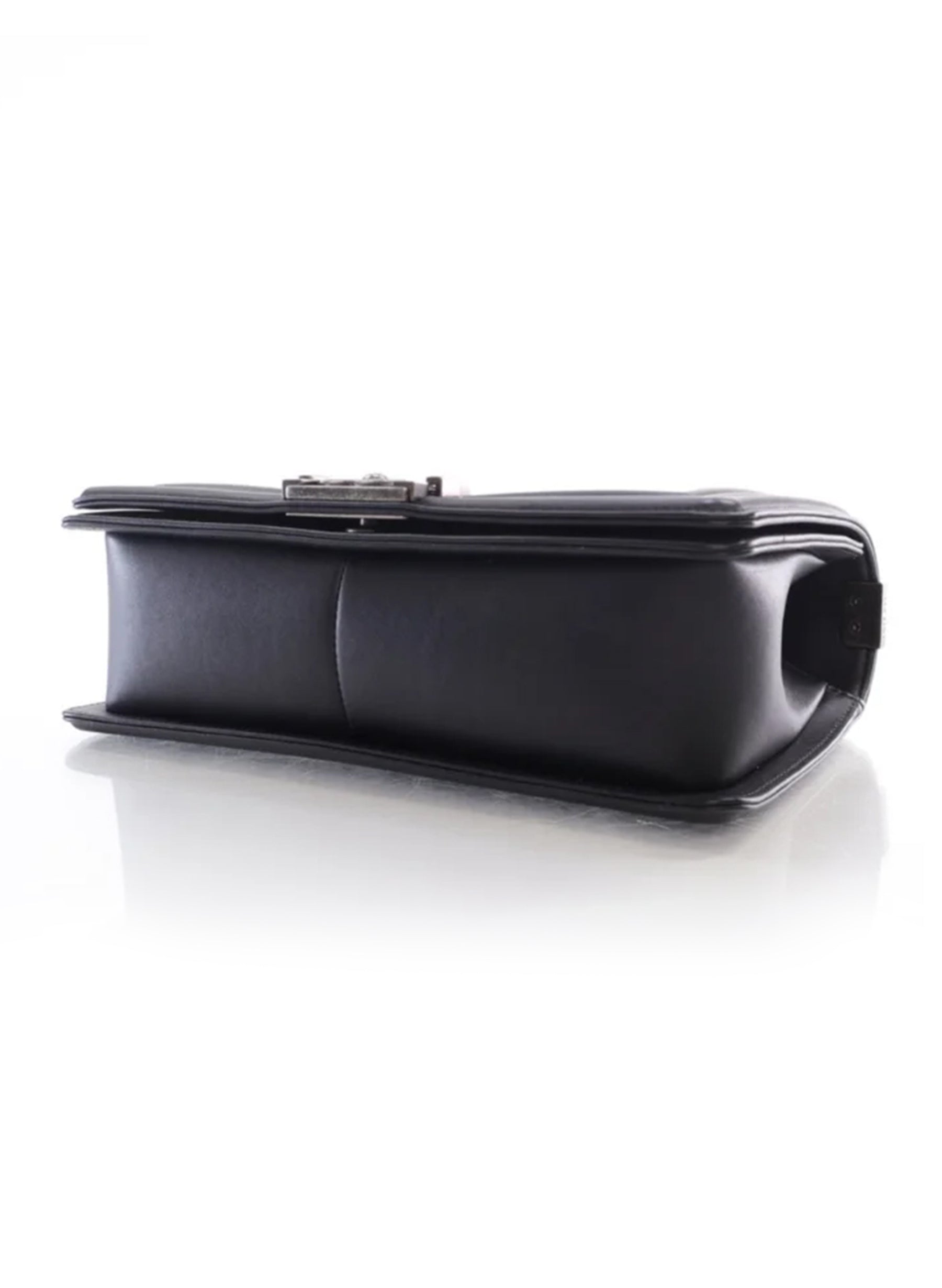 Chanel Boy Bag Old Medium Black Calfskin
