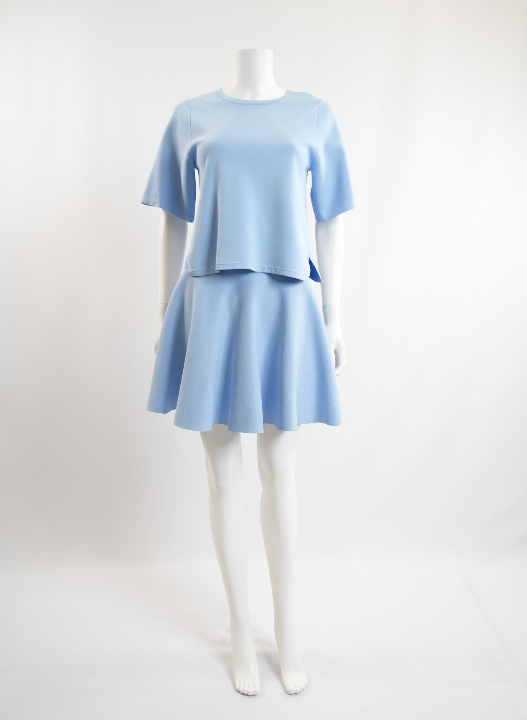 Ensemble chemise et jupe bleu clair Jonathan Simkhai