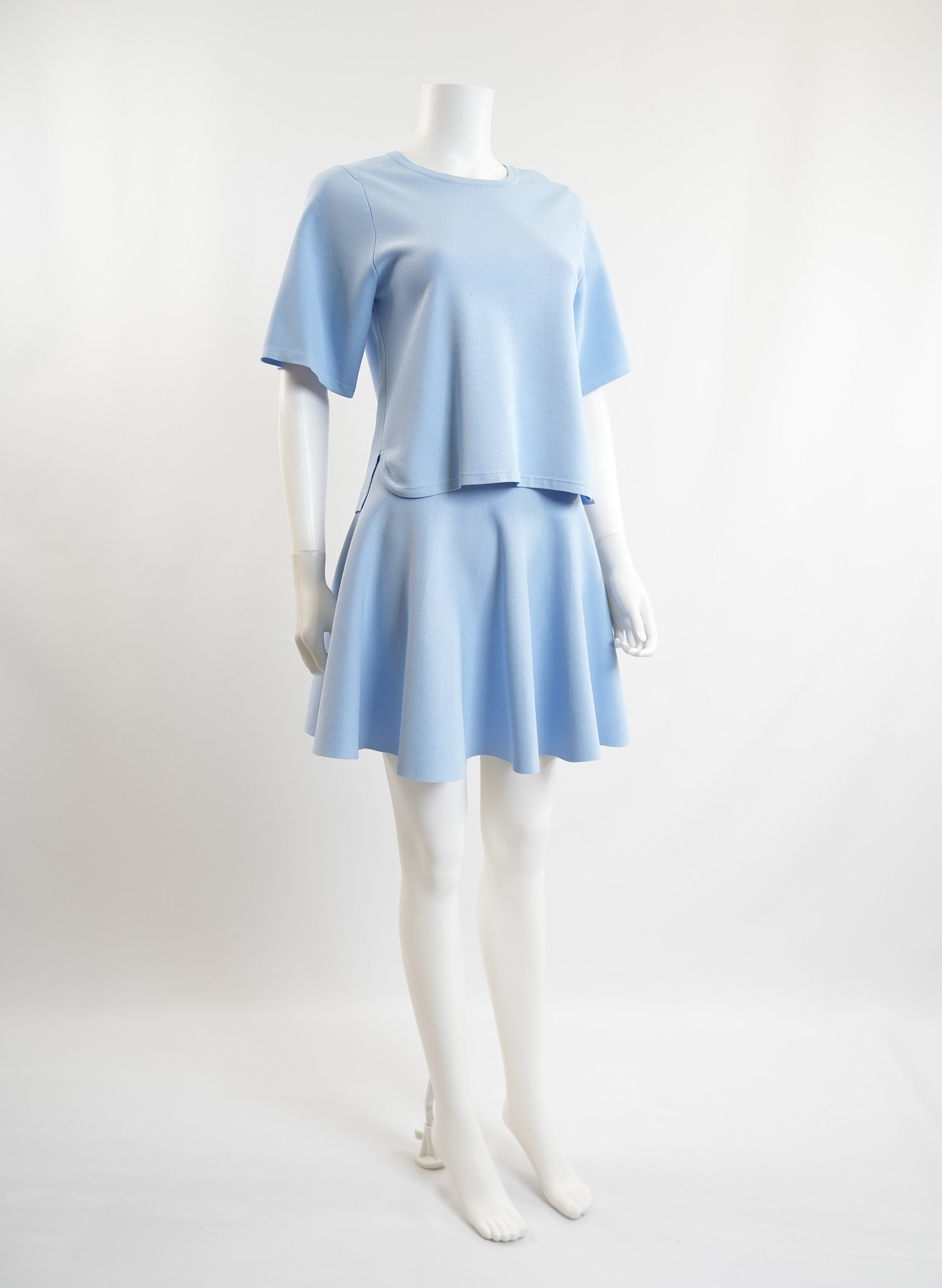 Ensemble chemise et jupe bleu clair Jonathan Simkhai