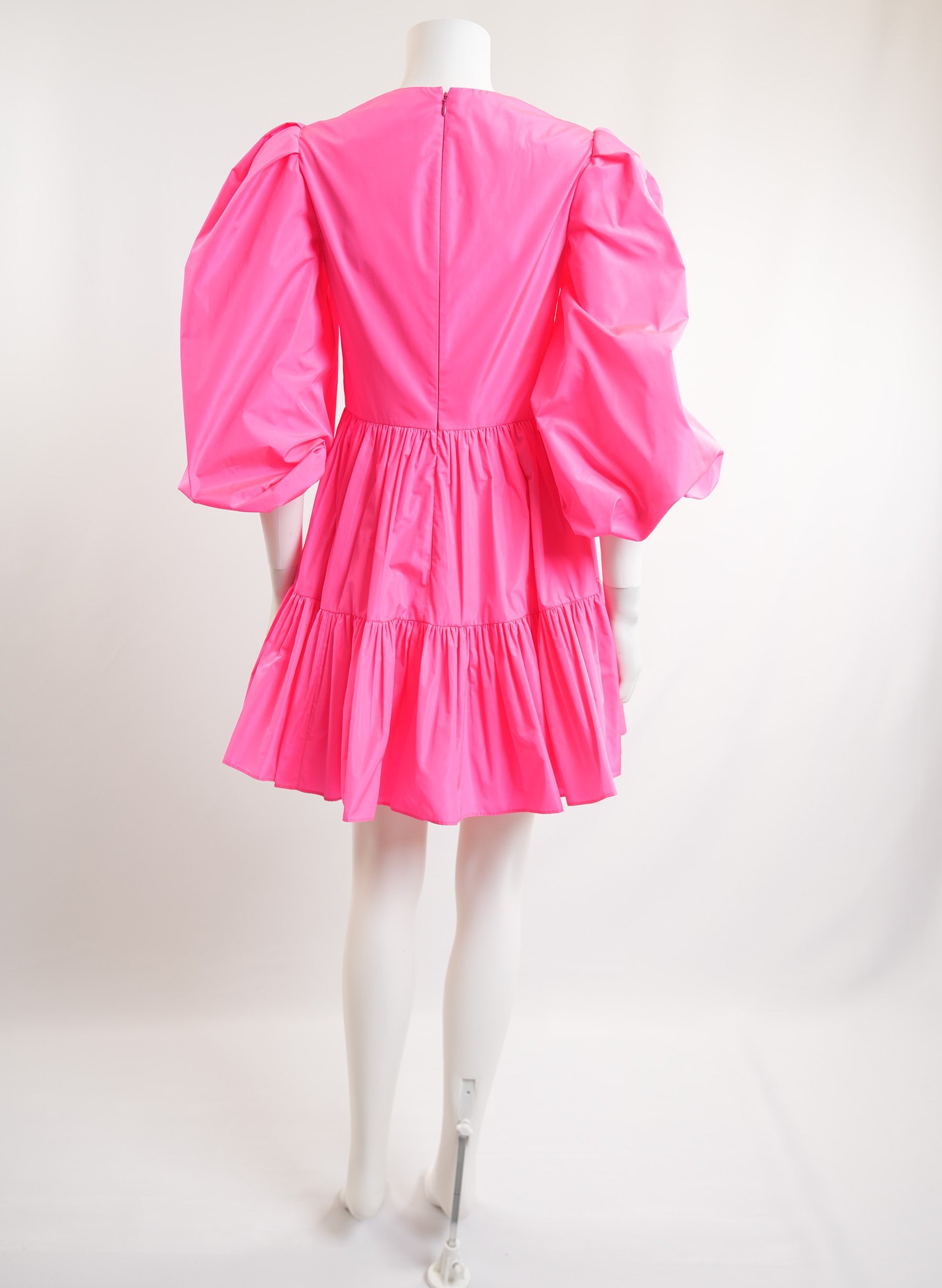 Robe Valentino rose fluo à manches bouffantes