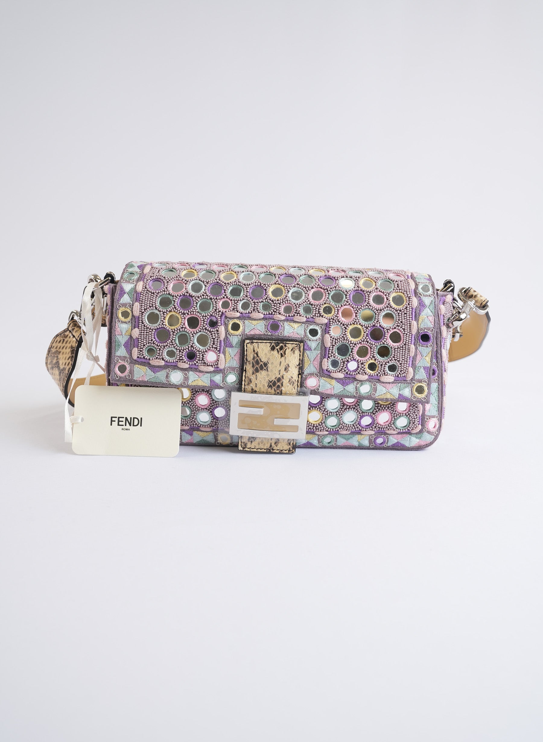 Sac Baguette Fendi brodé multicolore
