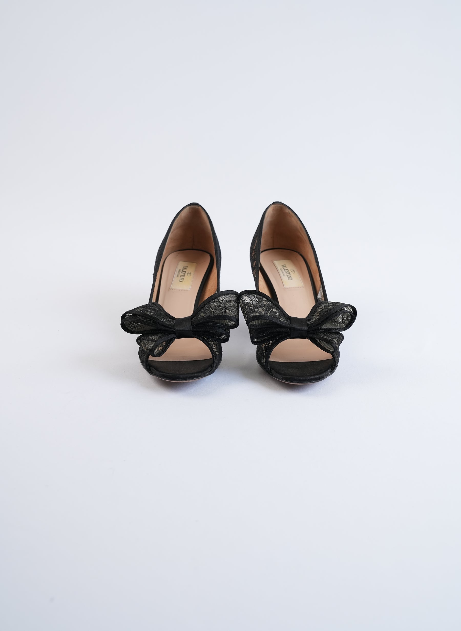 Escarpins Valentino à nœud en dentelle