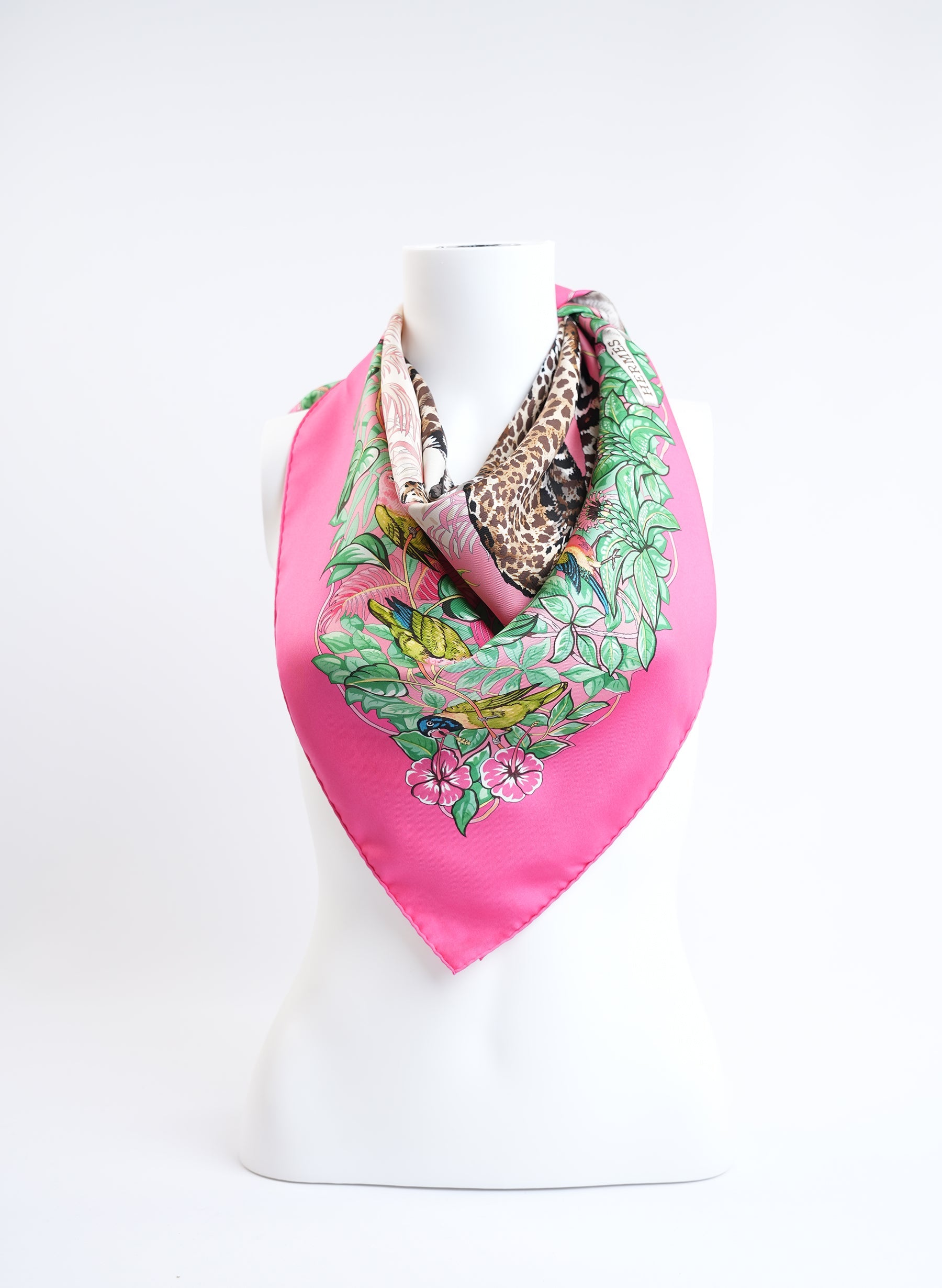 Foulard Hermès Jungle Love Forever 90