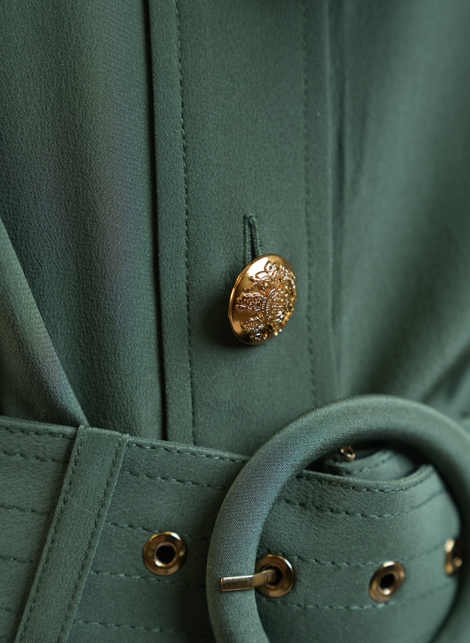 Combinaison courte en soie Zimmermann à boutons sur le devant