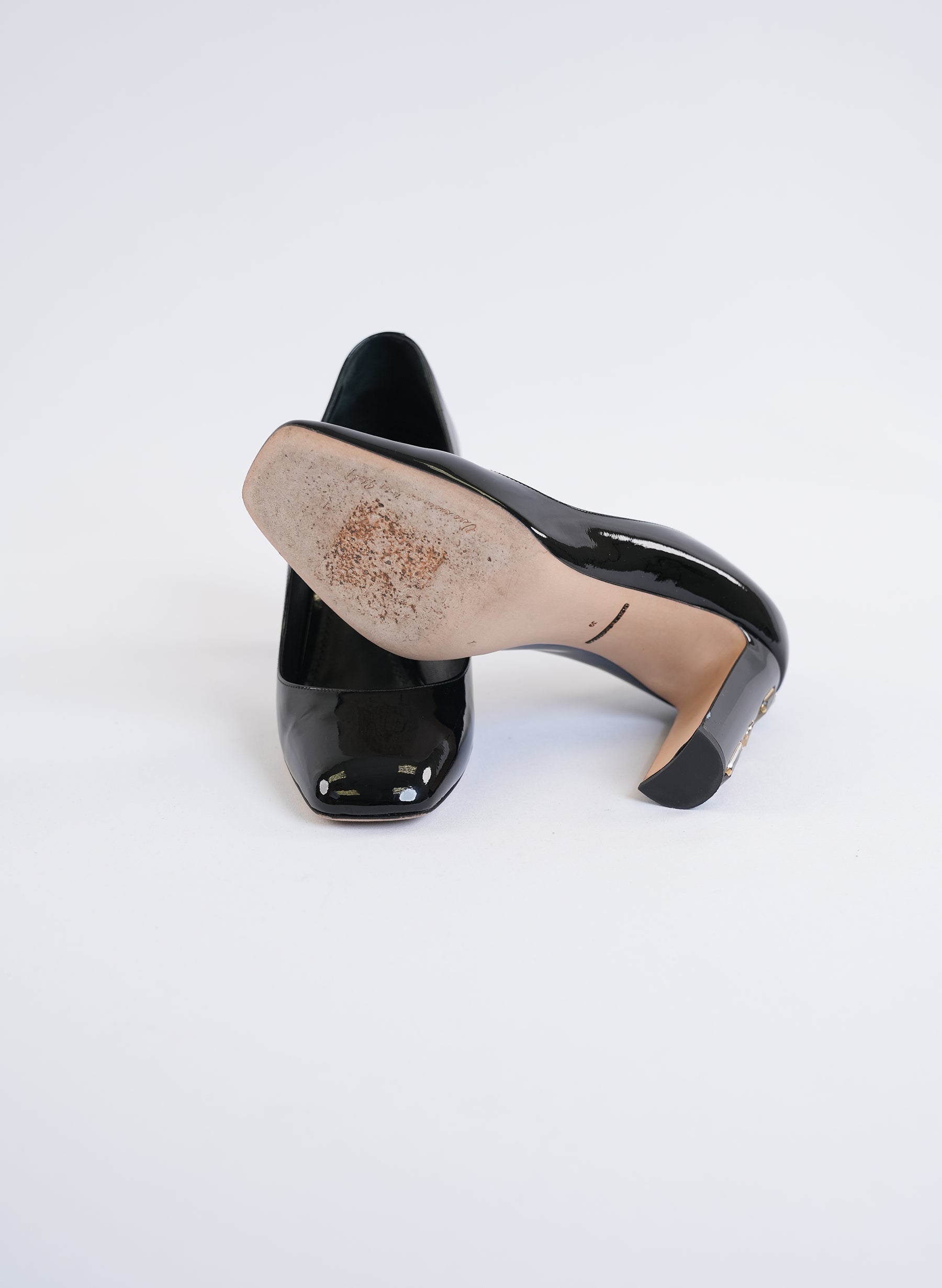 Escarpins Dolce & Gabbana en cuir verni noir à talon bijou