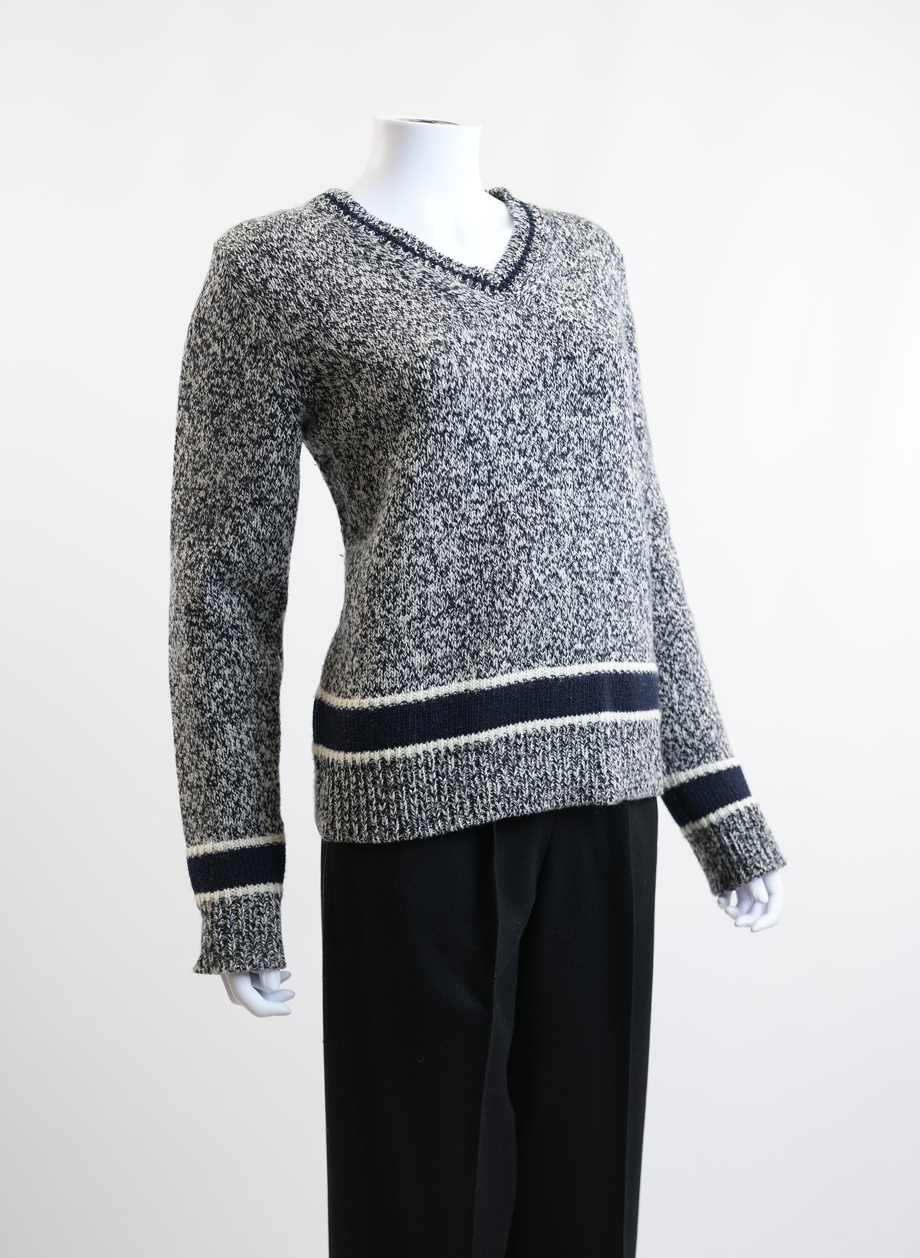 Pull en laine Dior à col V