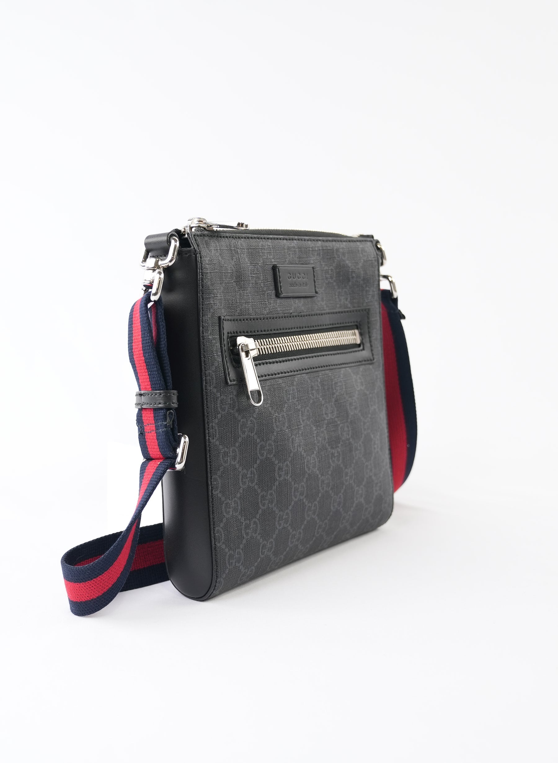 Sac messager plat Gucci GG Supreme Monogram Web petit format