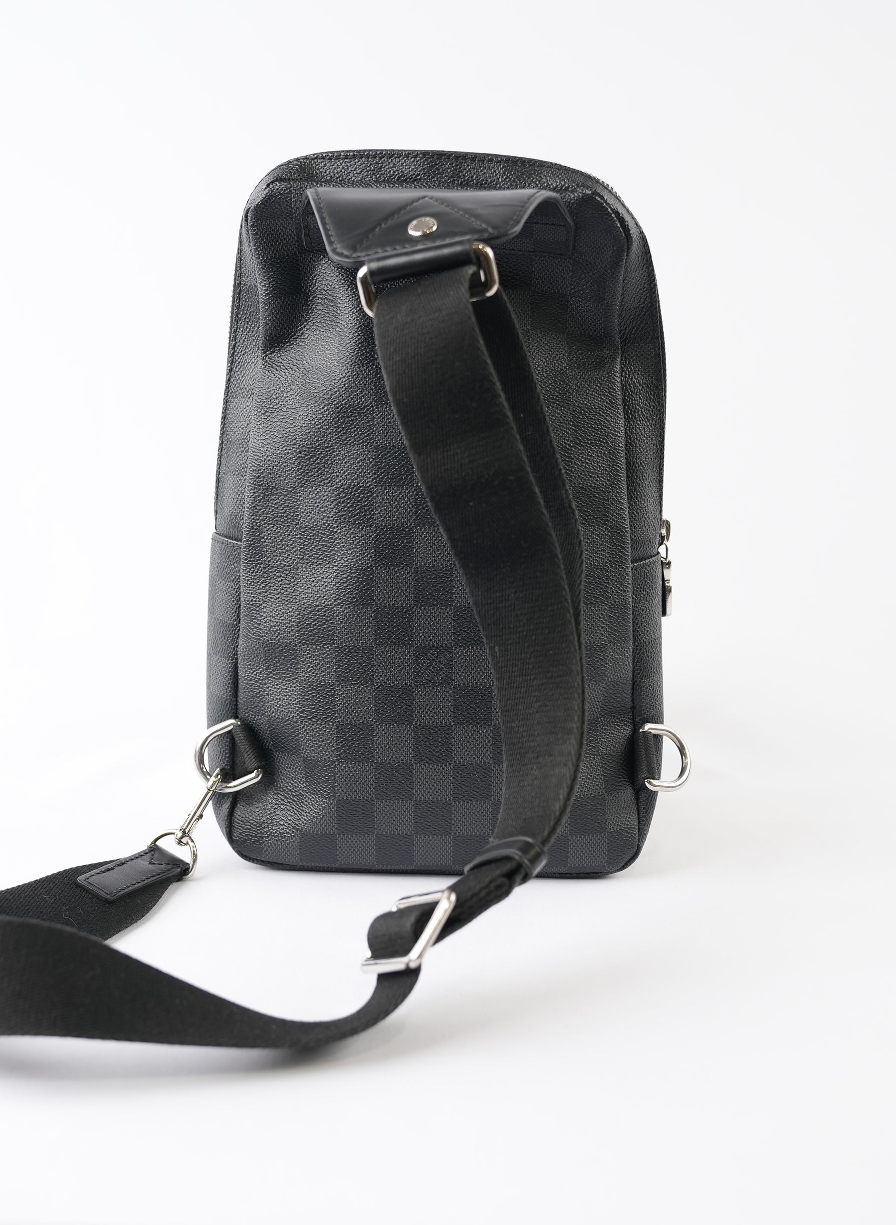 Louis Vuitton Damier Graphite Avenue Slingbag