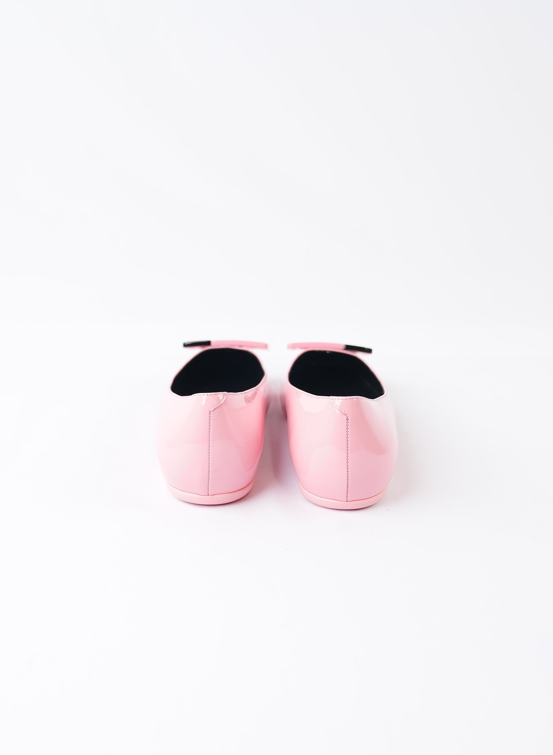 Ballerines bicolores à boucle Roger Vivier