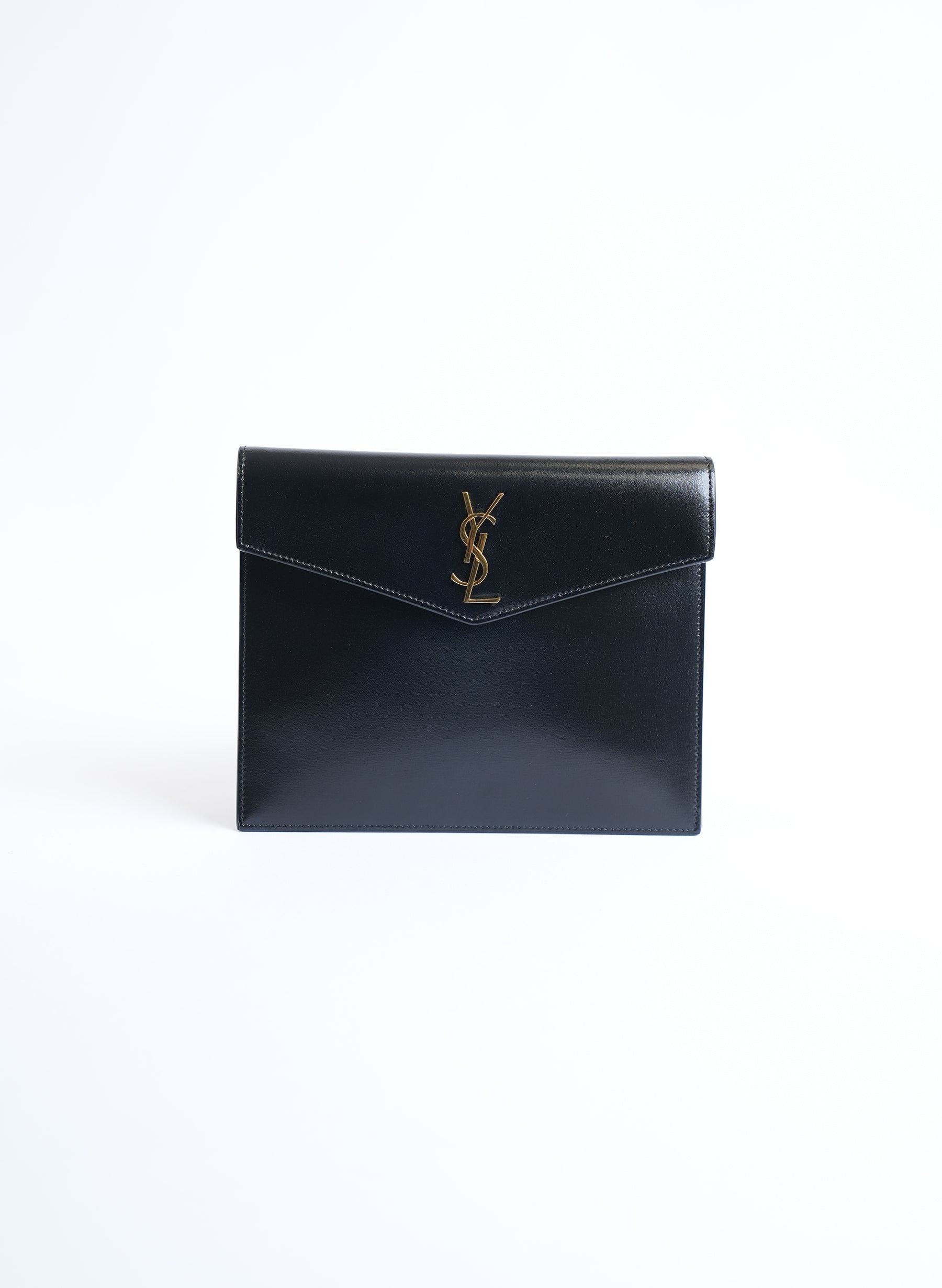 Pochette noire Saint Laurent