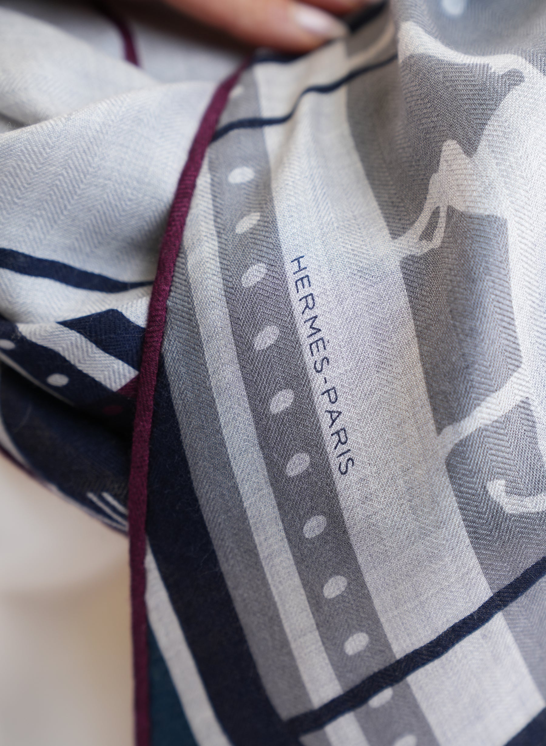 Foulard Hermès Pour Sortire