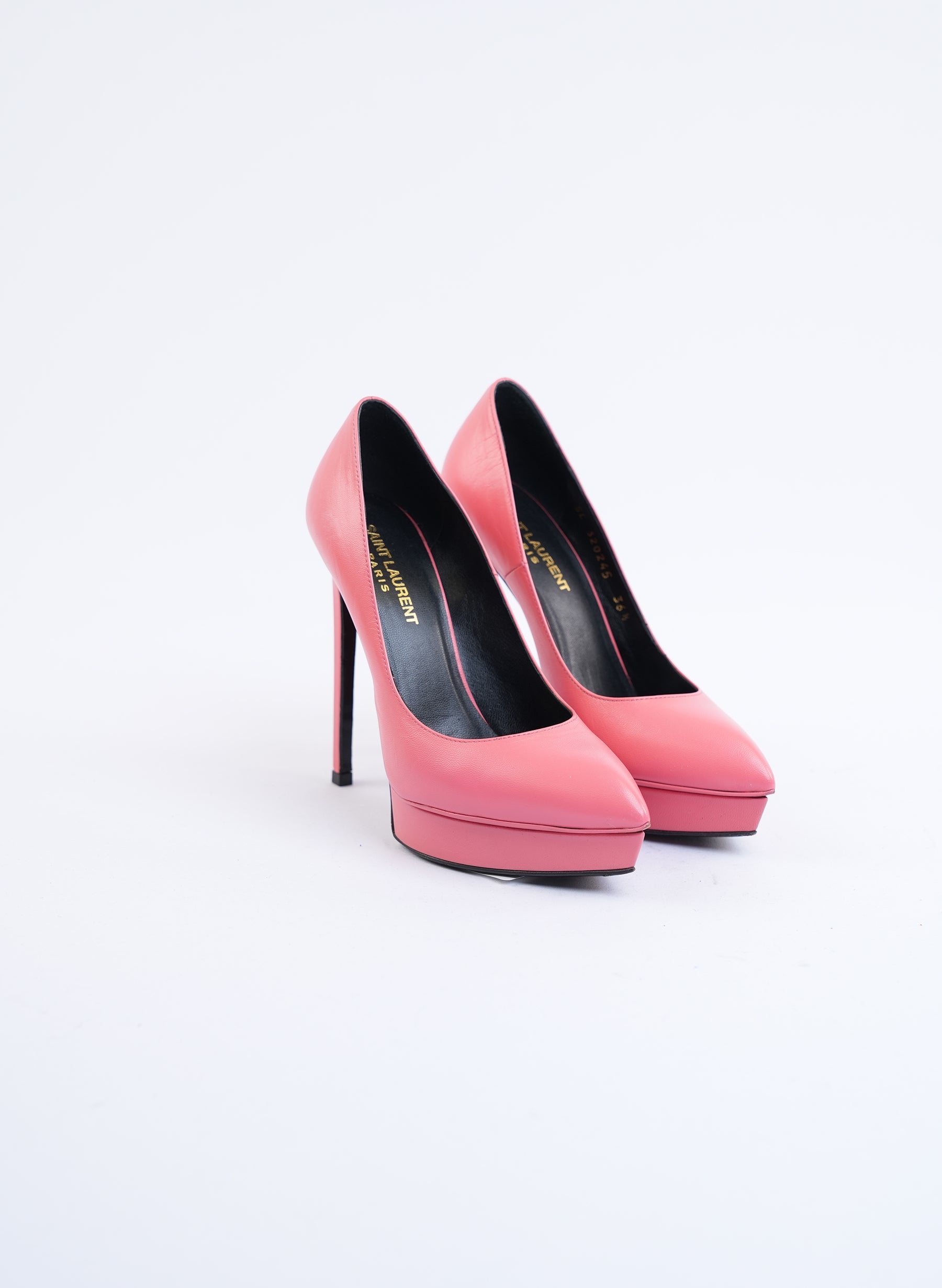 Escarpins classiques en cuir de veau Saint Laurent