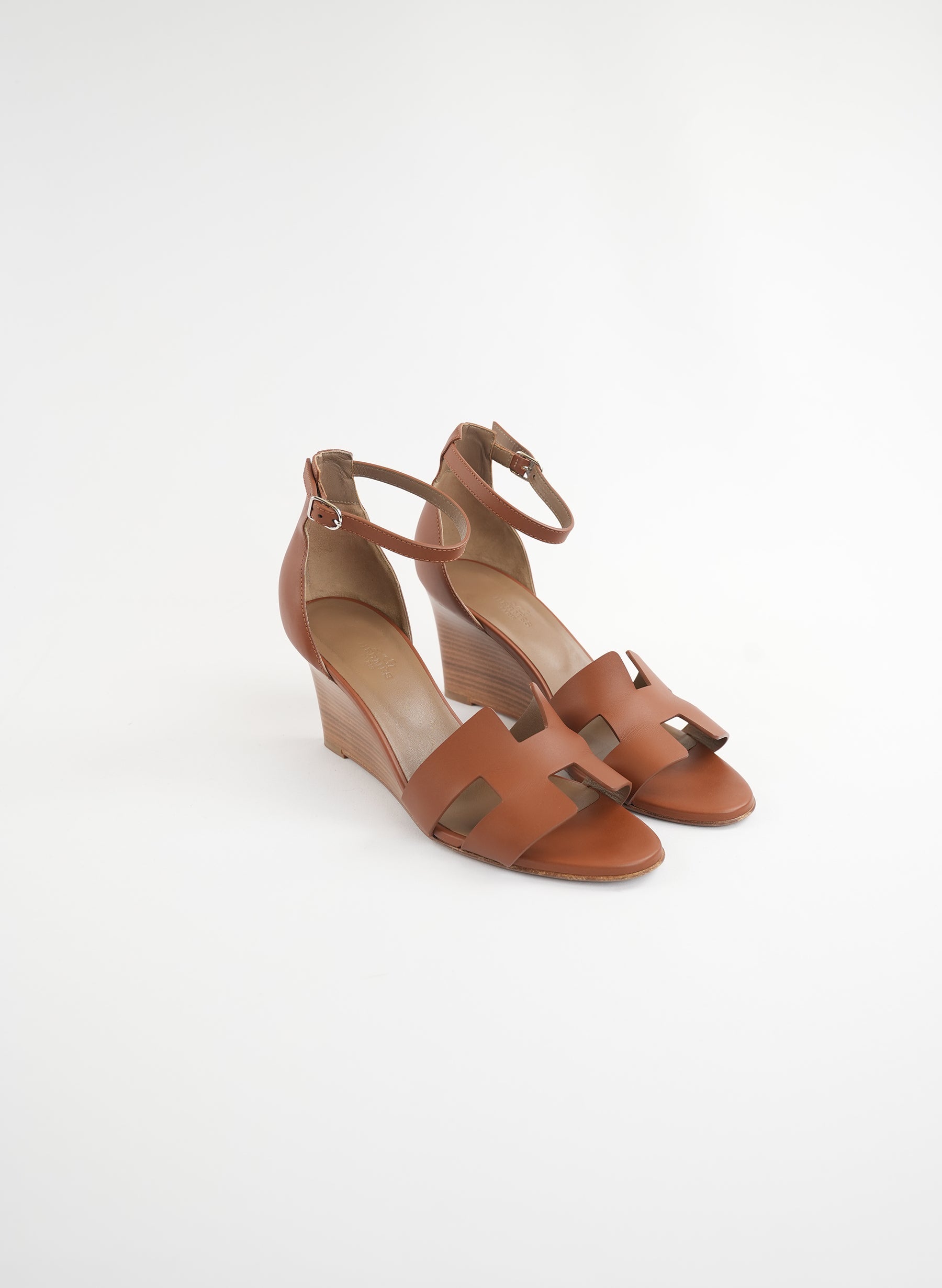 Sandales compensées Hermès Legend en cuir de veau