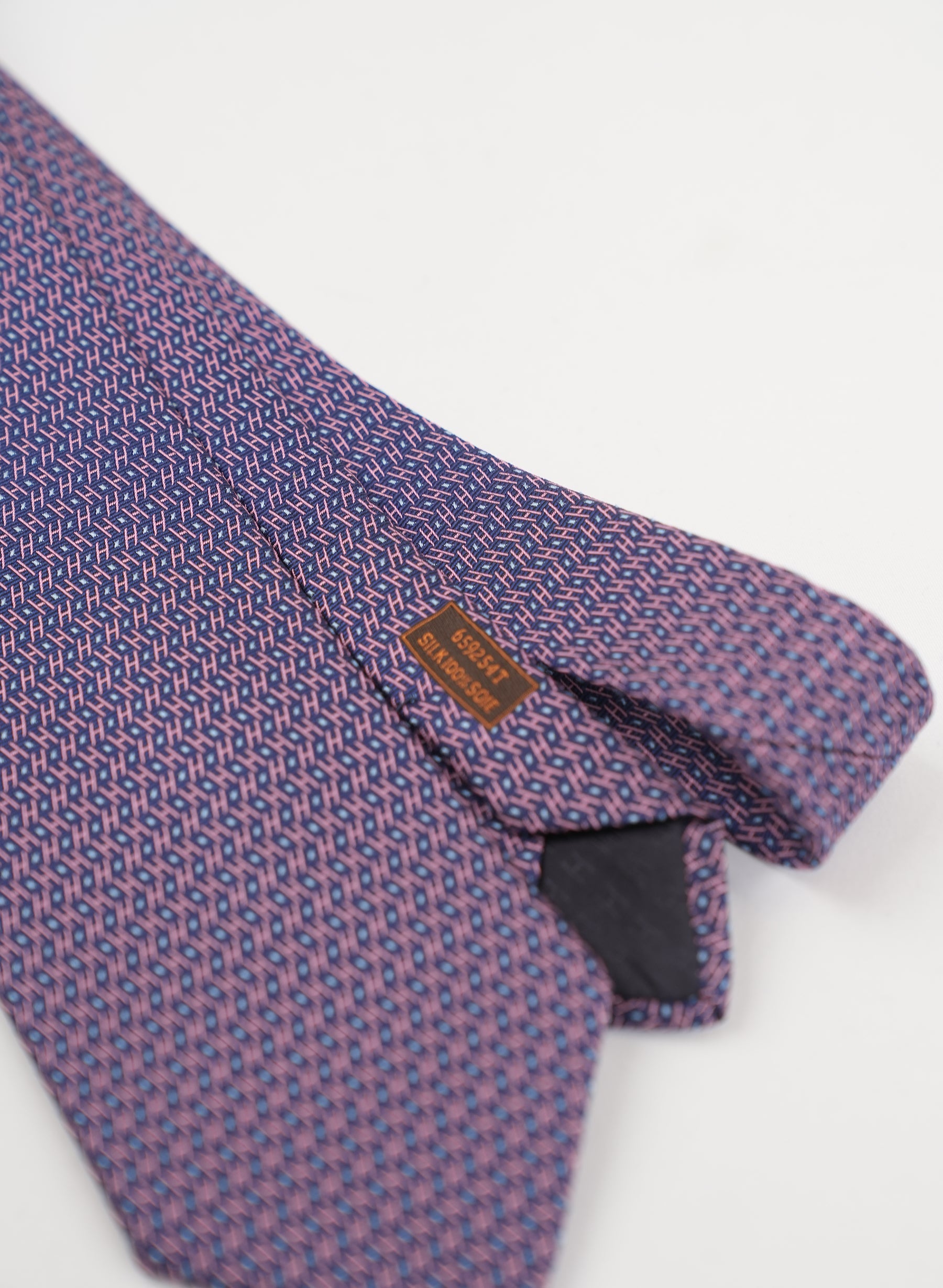 Cravate en soie imprimée violette Hermès
