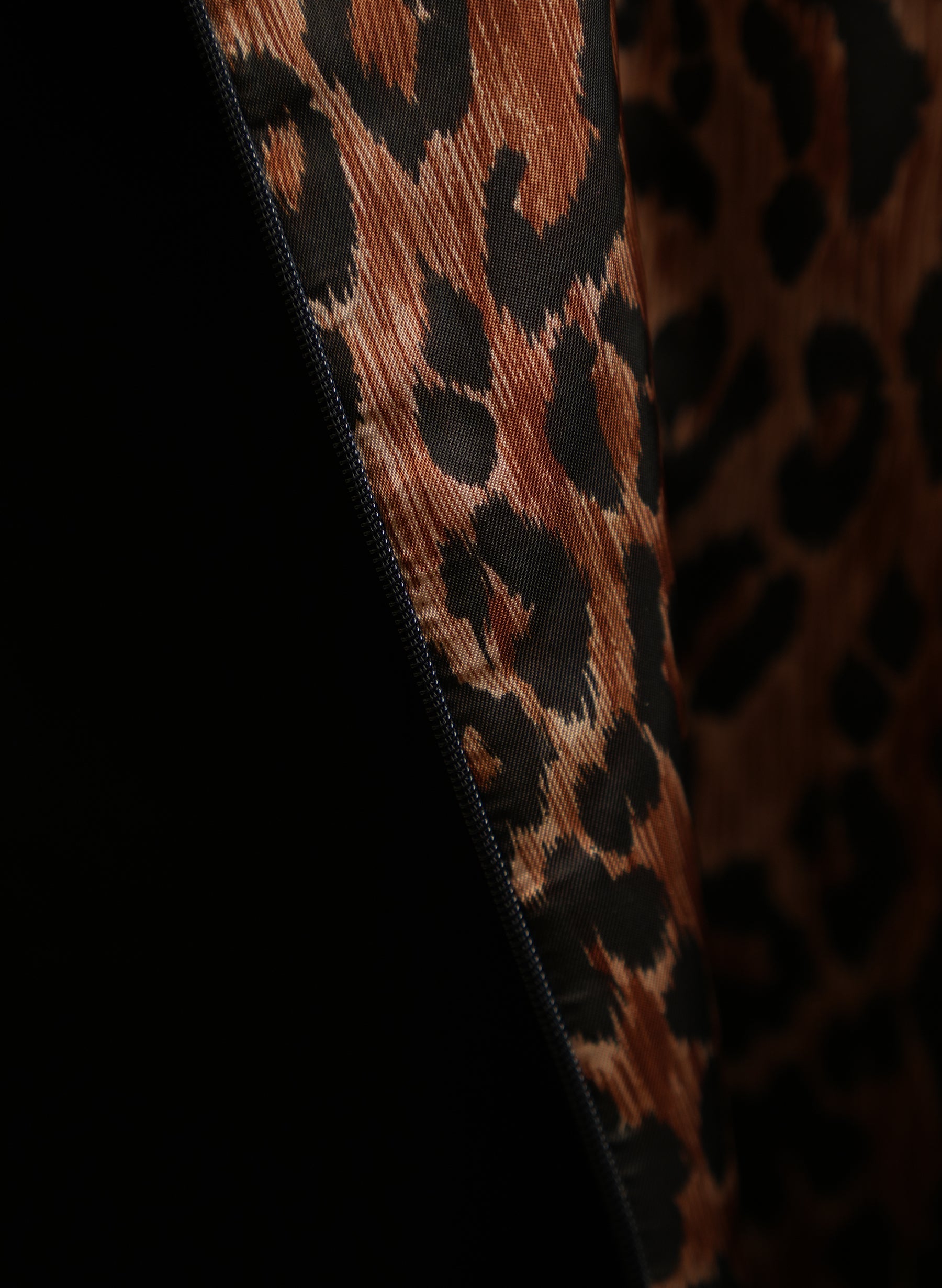 Dolce & Gabbana V-Neck Sleeveless Dress With Leopard Lining