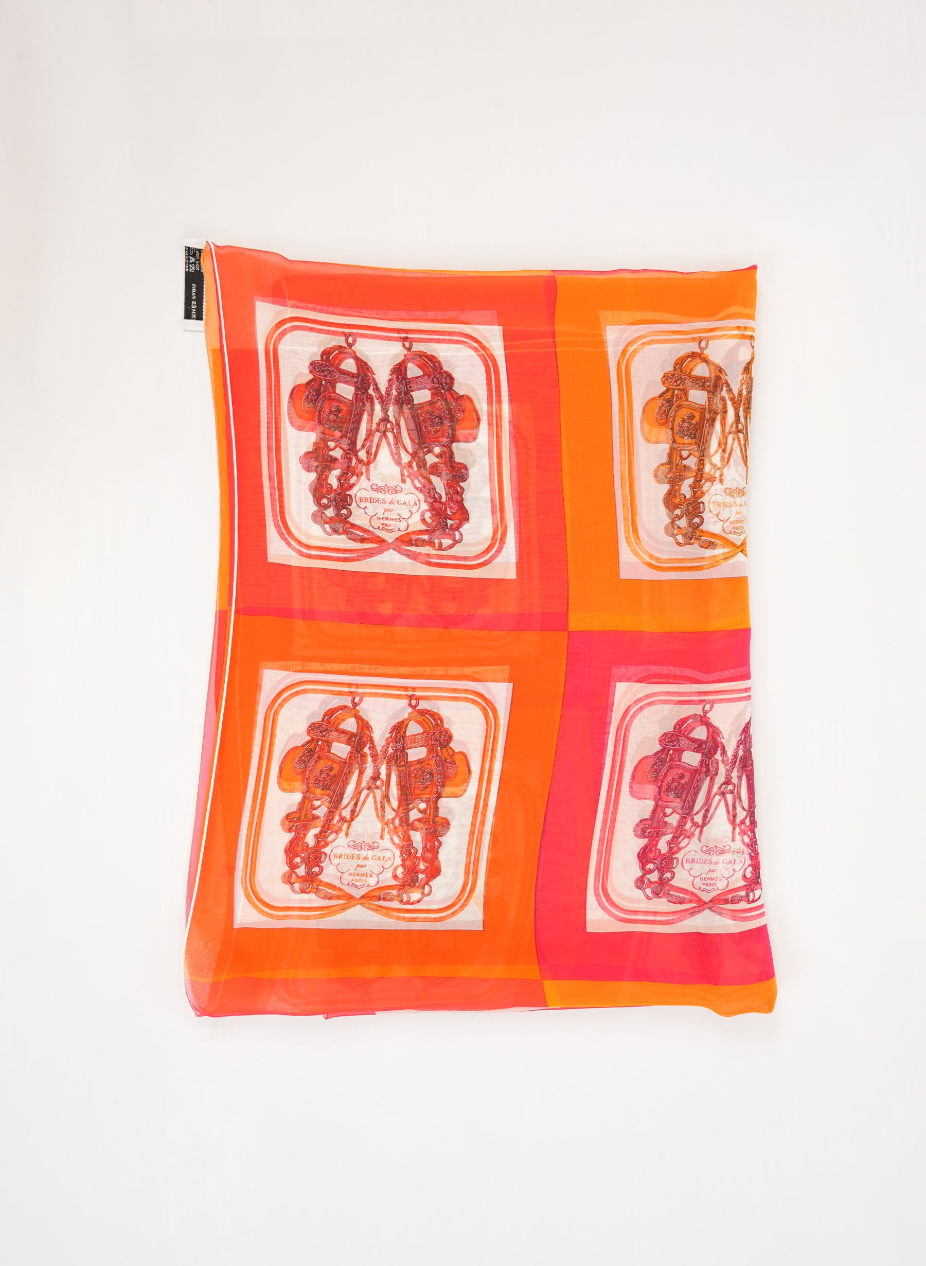 Foulard Hermès en soie imprimée Brides de Gala