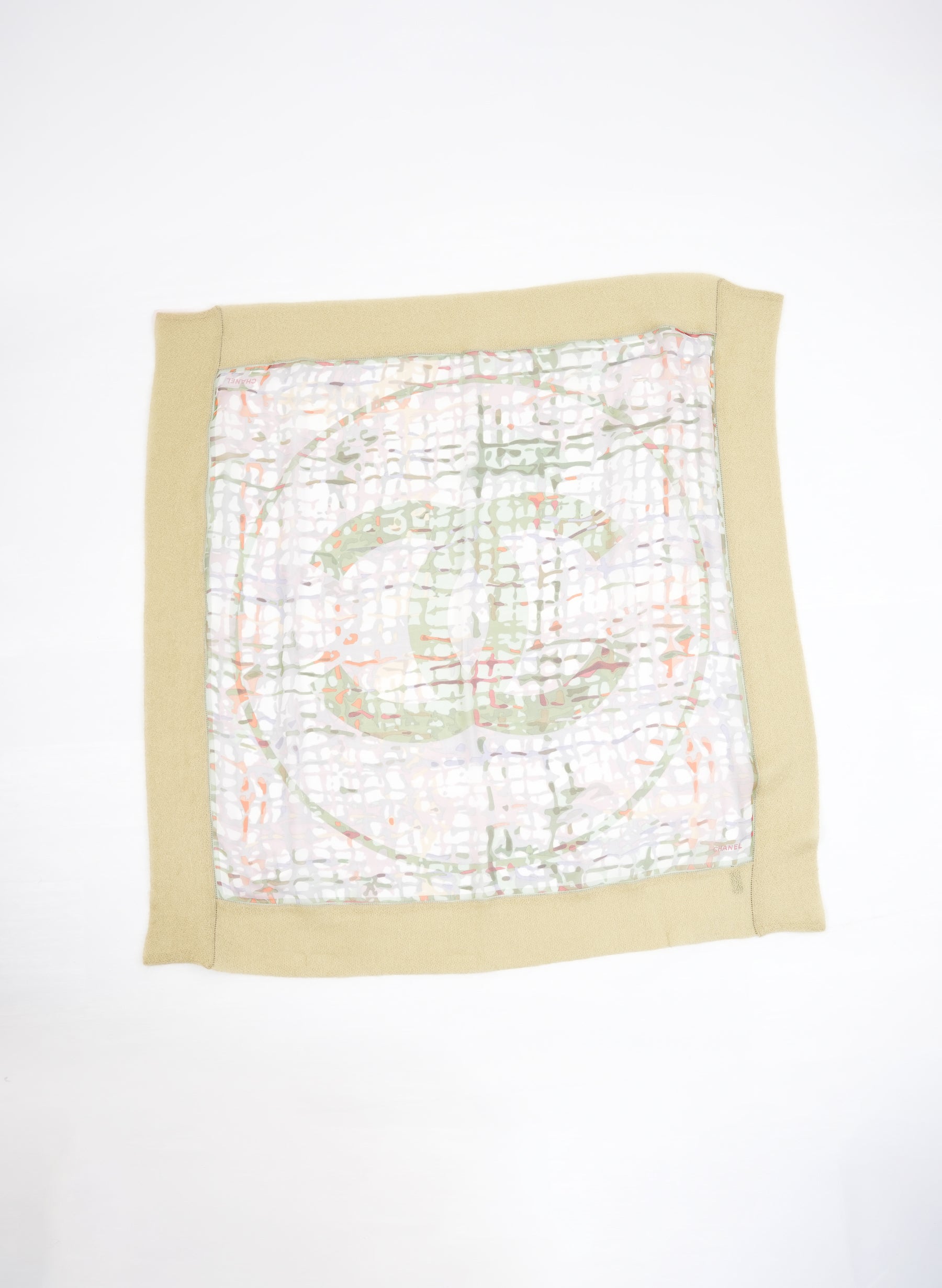 Écharpe Chanel CC en mohair et soie mélangés