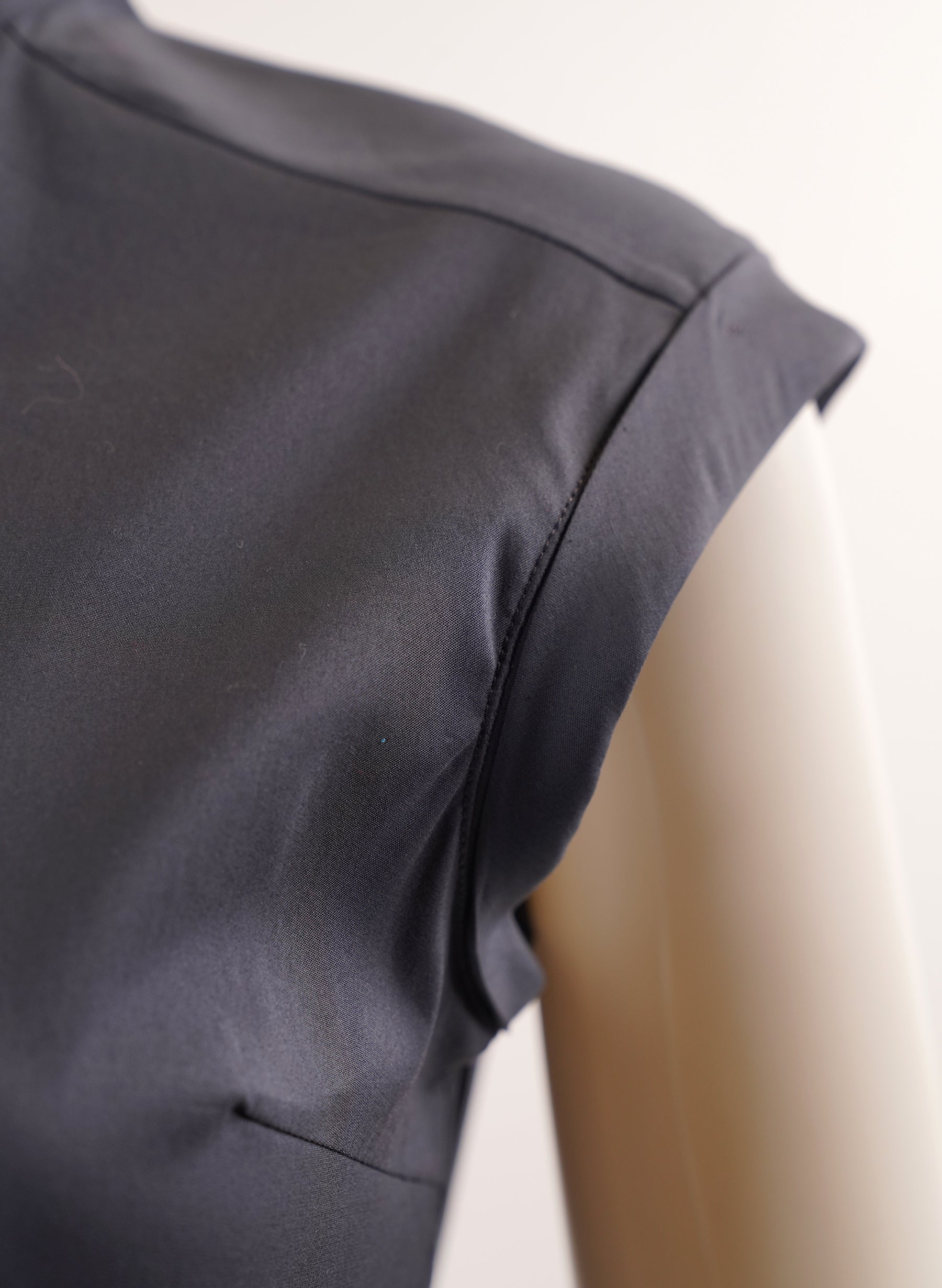 Blouse cache-cœur en soie transparente Brunello Cucinelli