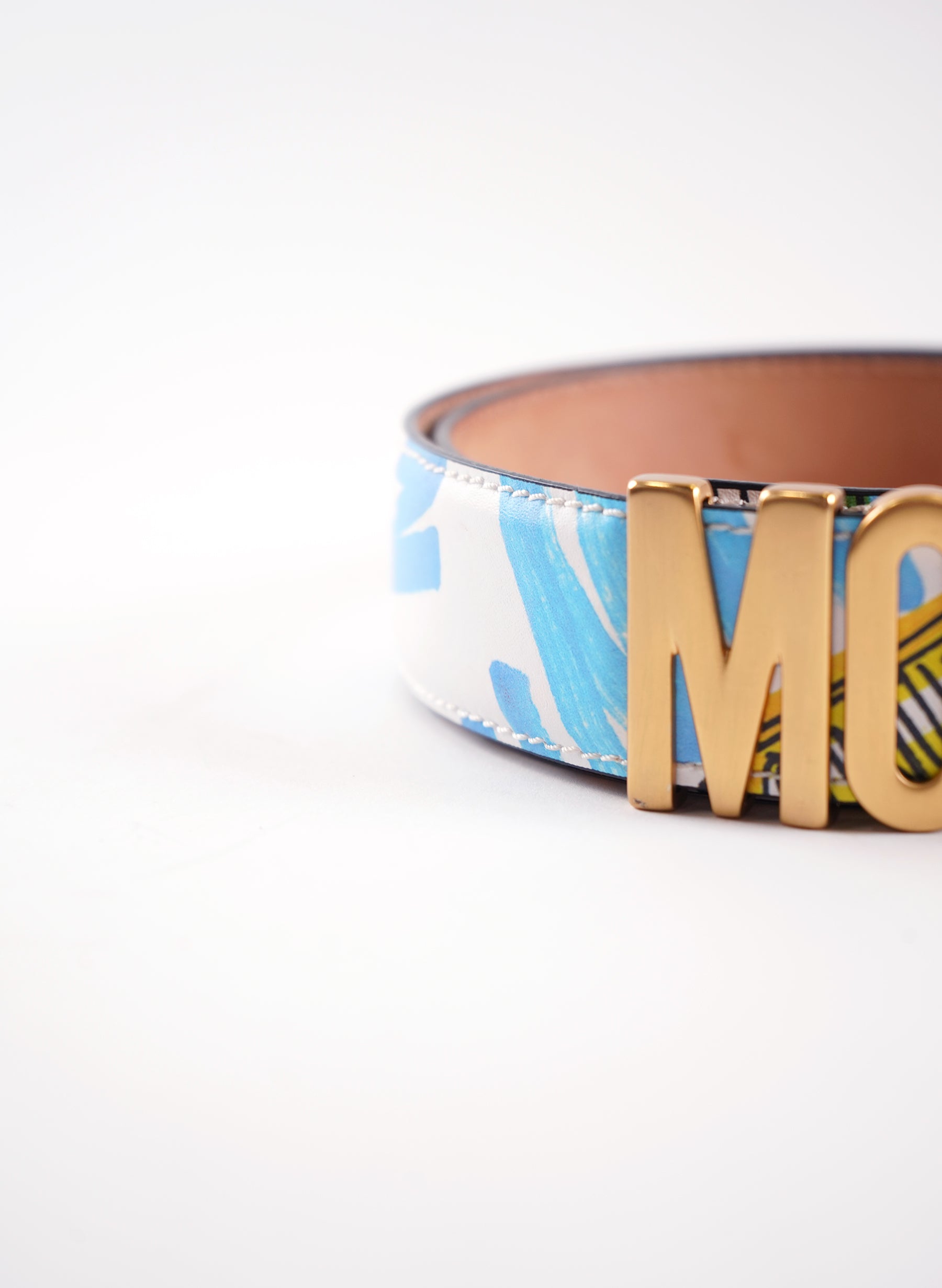 Ceinture Moschino en cuir imprimé avec logo