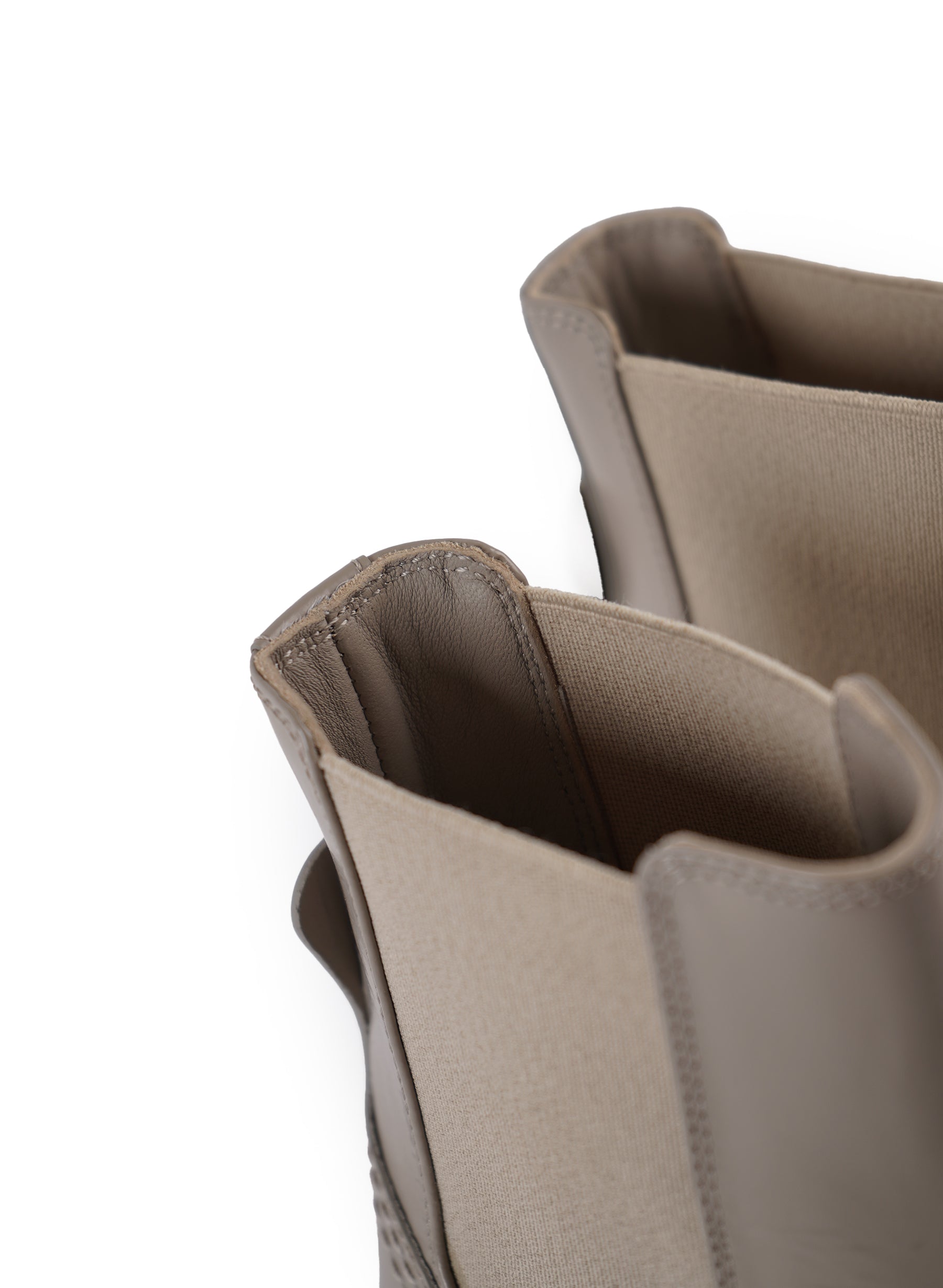 Bottes Alexander McQueen Wander en cuir couleur pierre