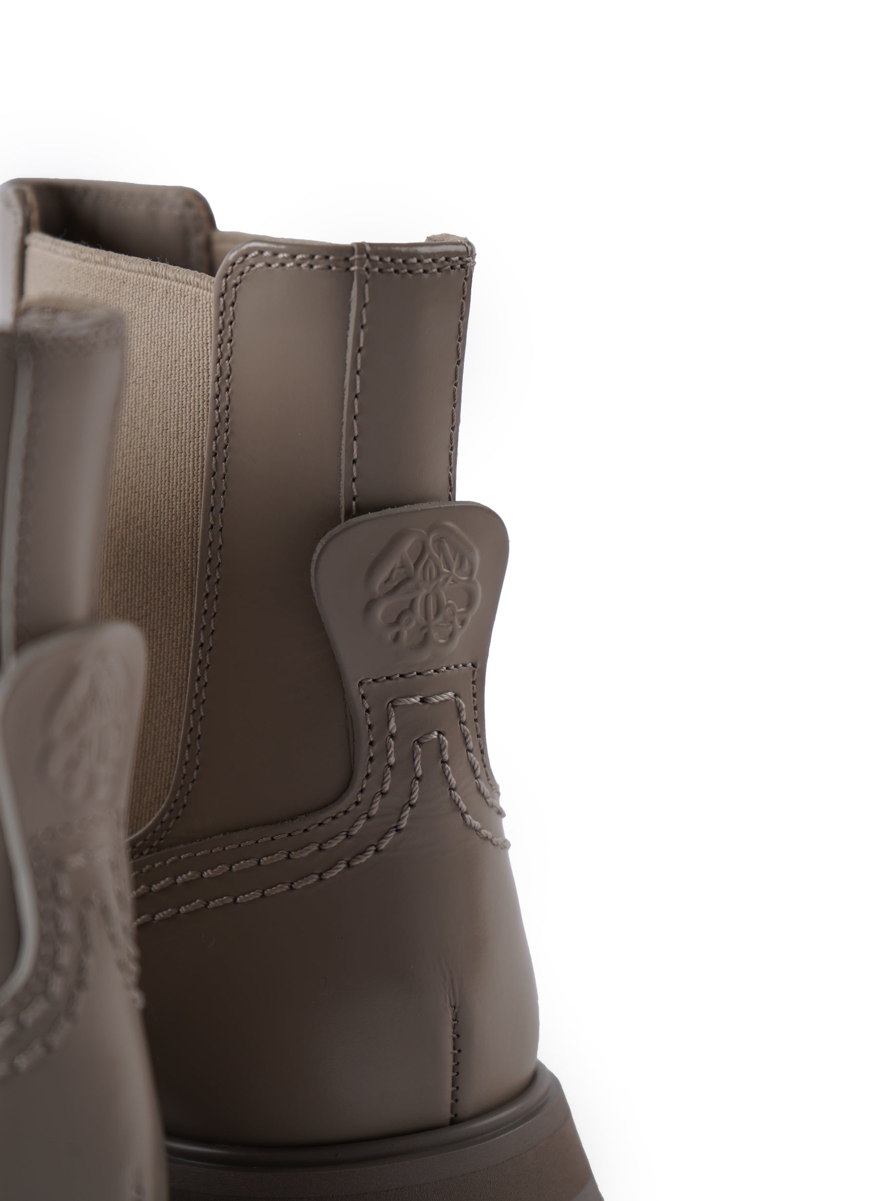 Bottes Alexander McQueen Wander en cuir couleur pierre