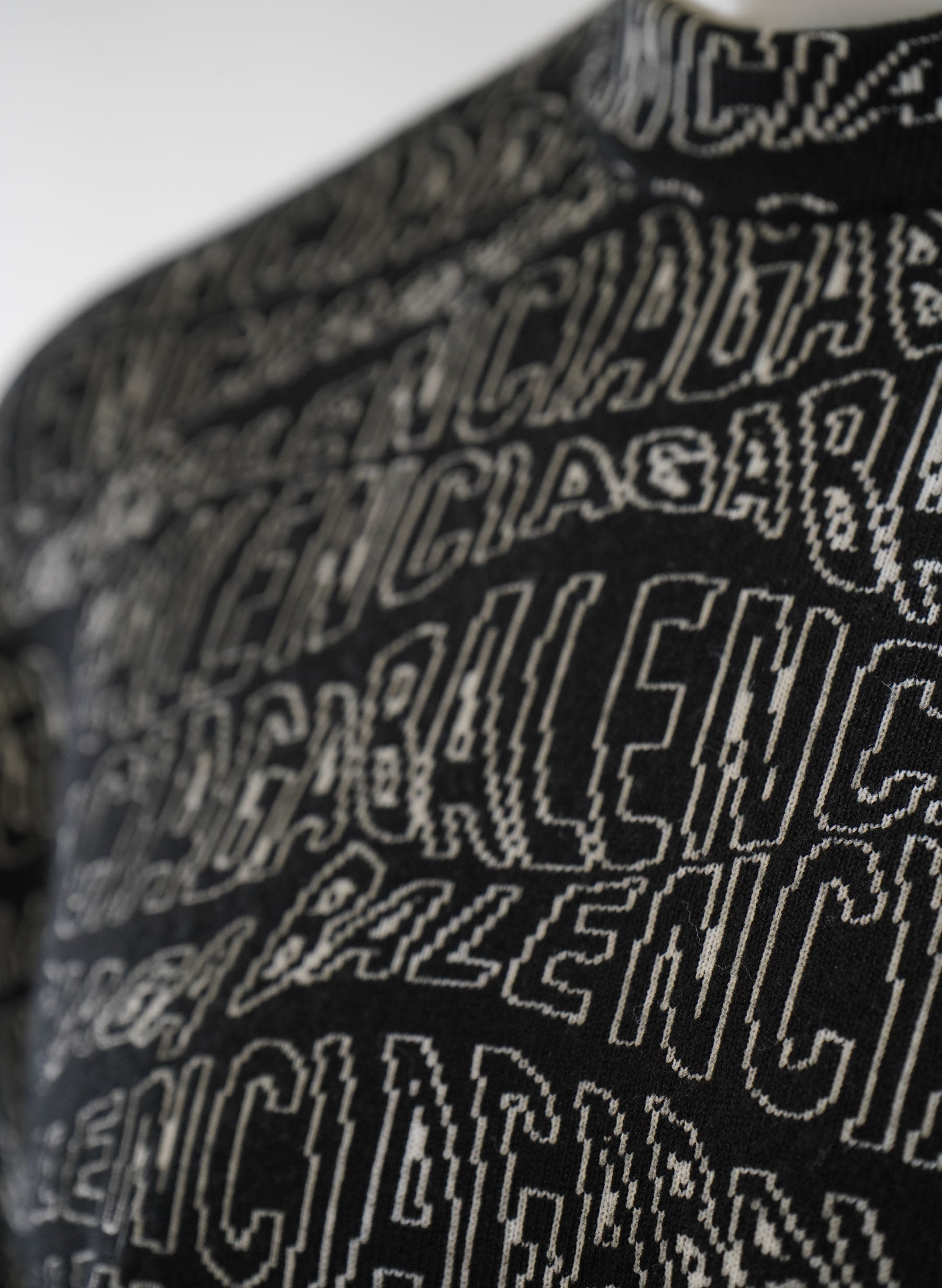 Pull Balenciaga à col rond multi-logos