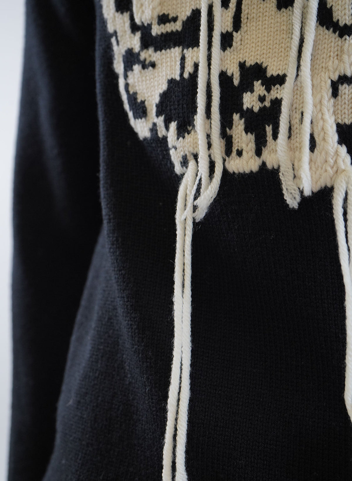 Pull en laine Alexander McQueen à tête de mort