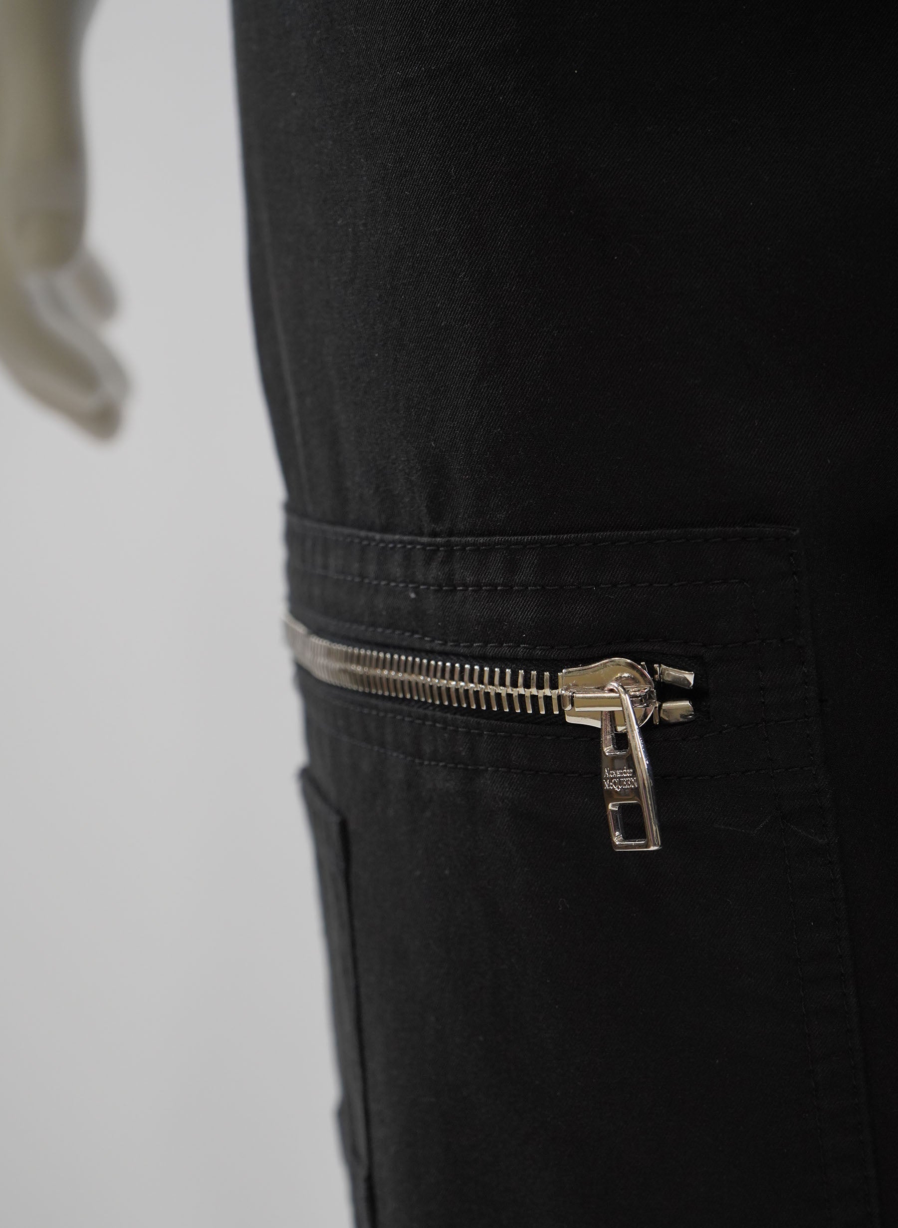 Pantalon cargo Alexander McQueen à fermeture éclair