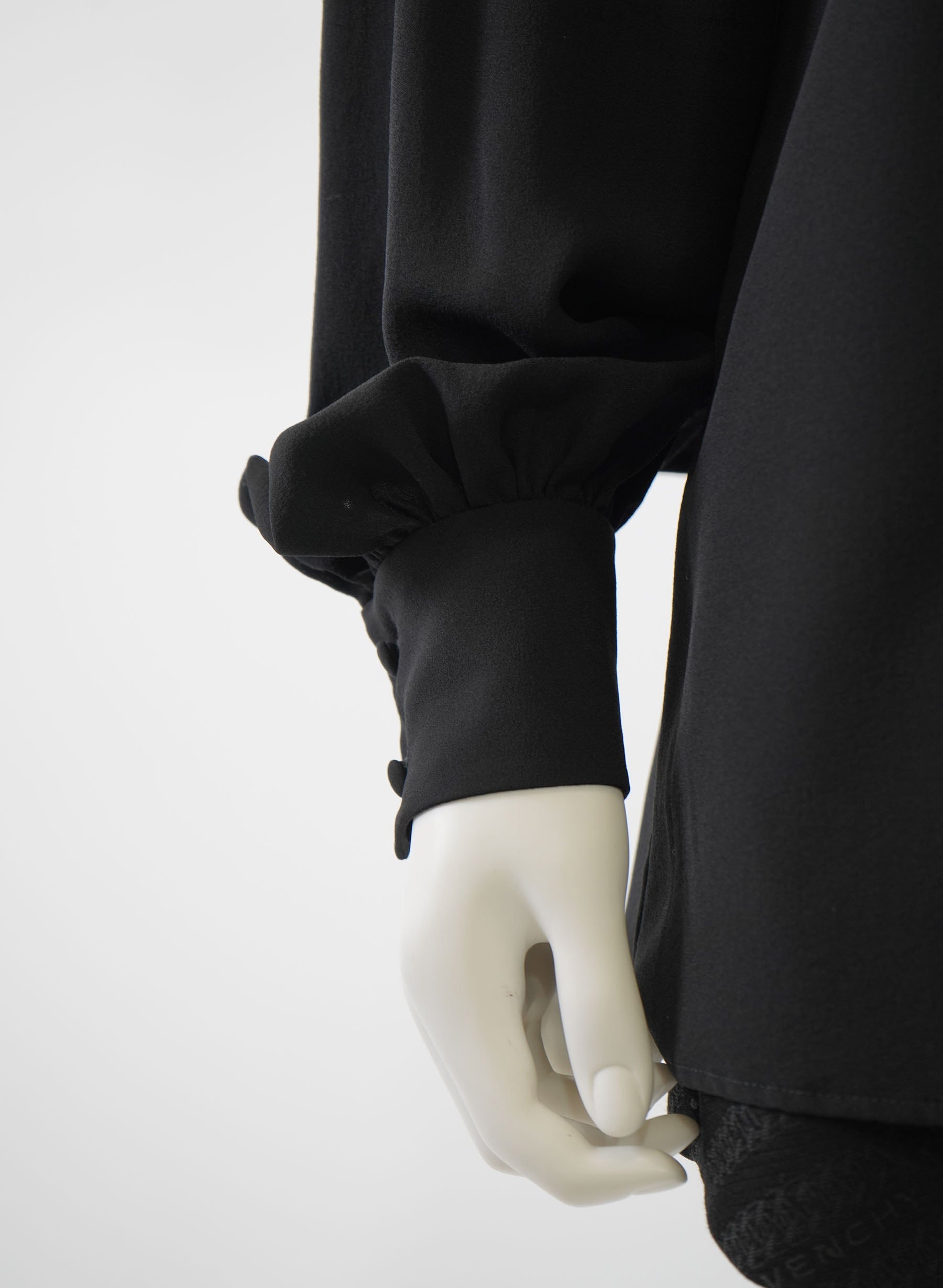 Chemisier à volants en soie à manches longues Alexander McQueen