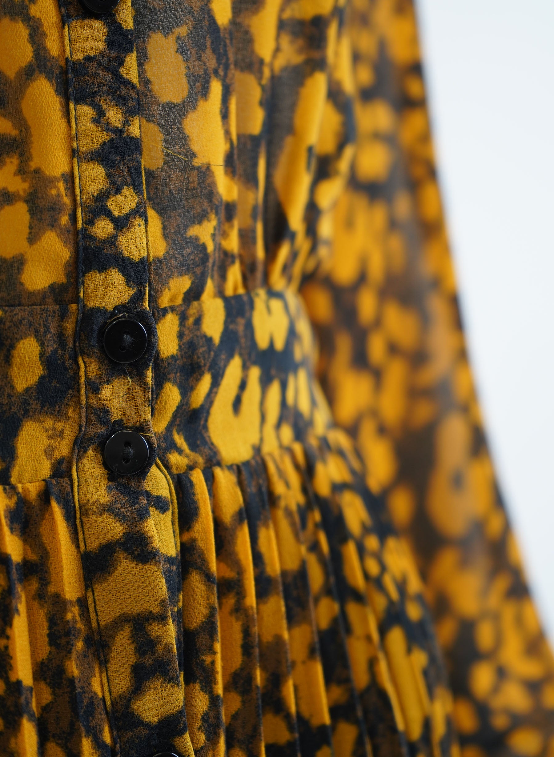 Robe-chemise à manches longues imprimée Lisi de Ba&sh, couleur Safran