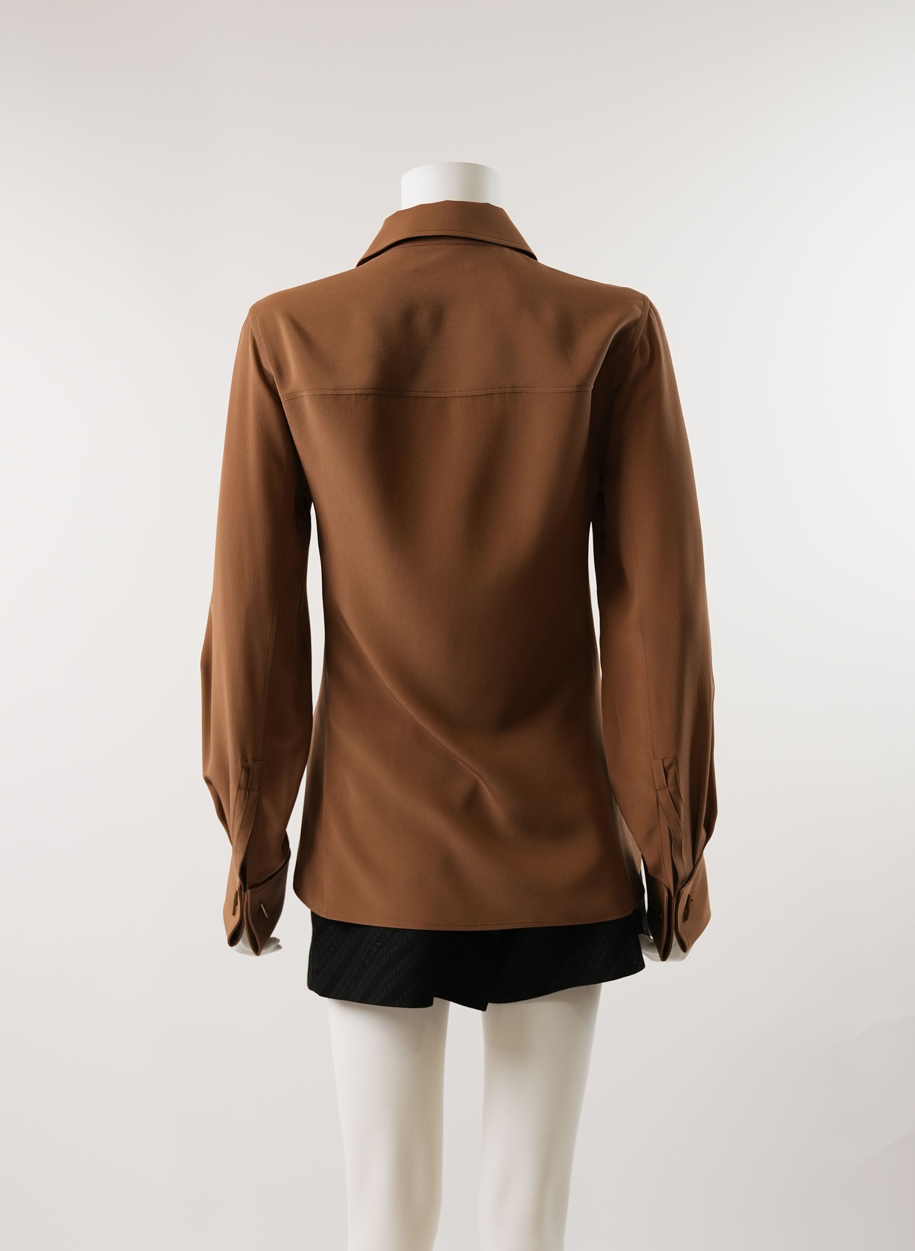 Haut boutonné en soie à manches longues Saint Laurent