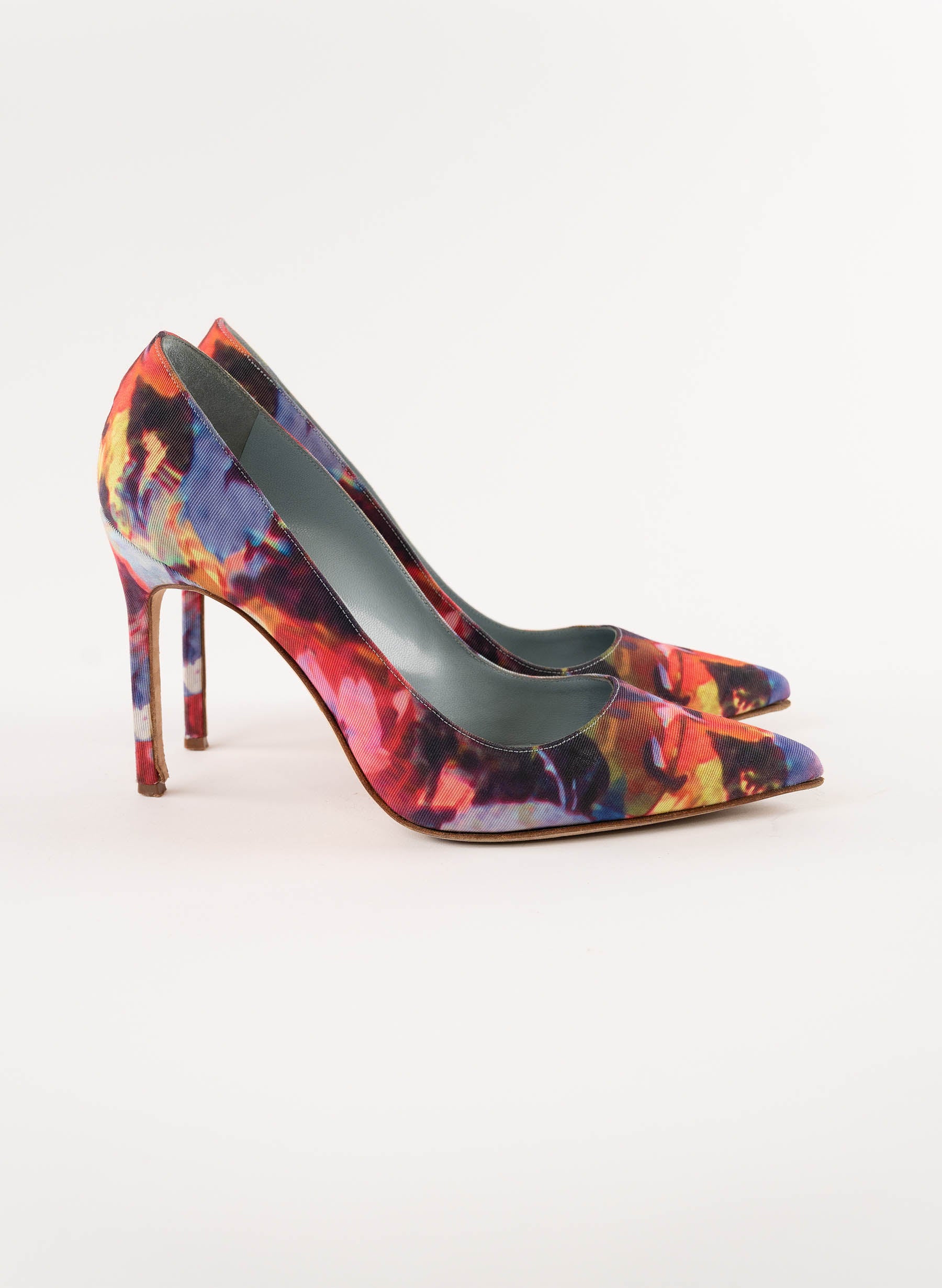 Manolo Blahnik Floral Print Satin BB Pumps