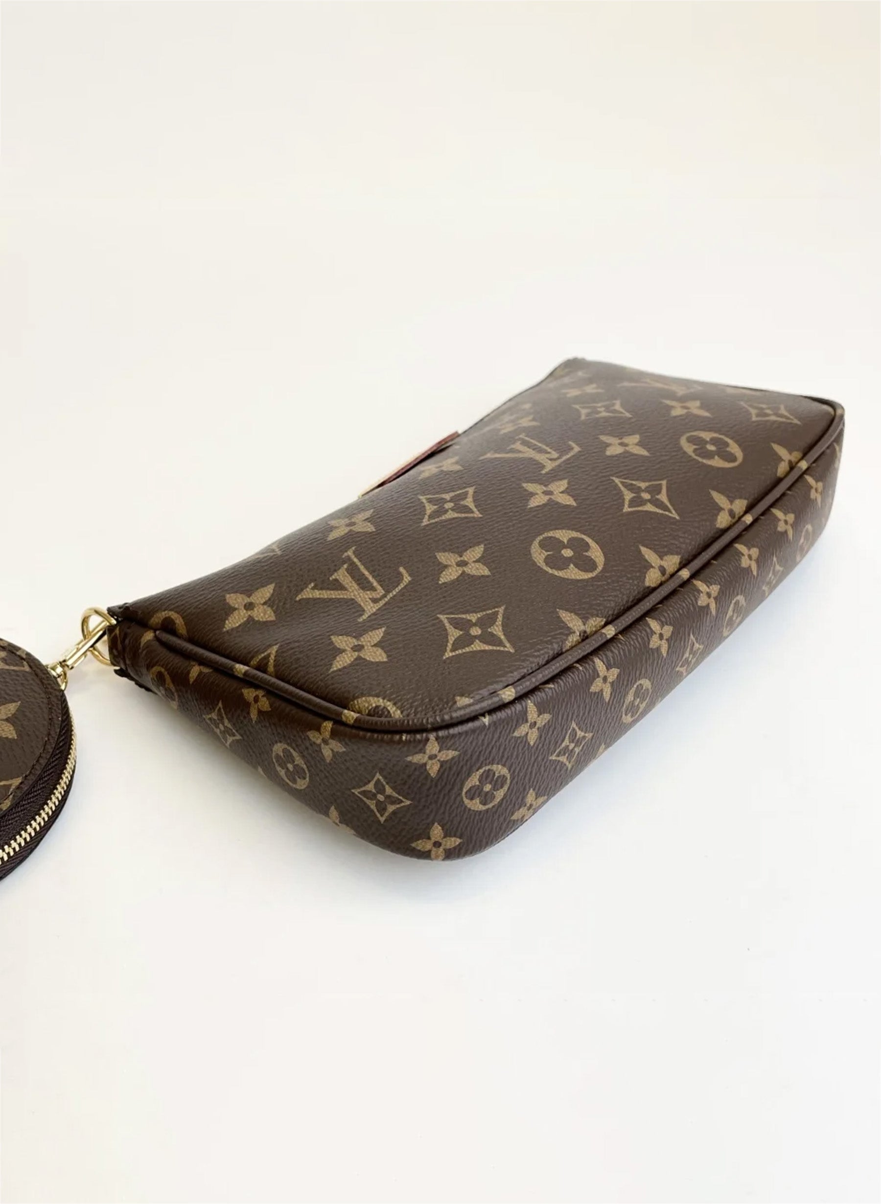 Louis Vuitton Multi Pochette Accessories