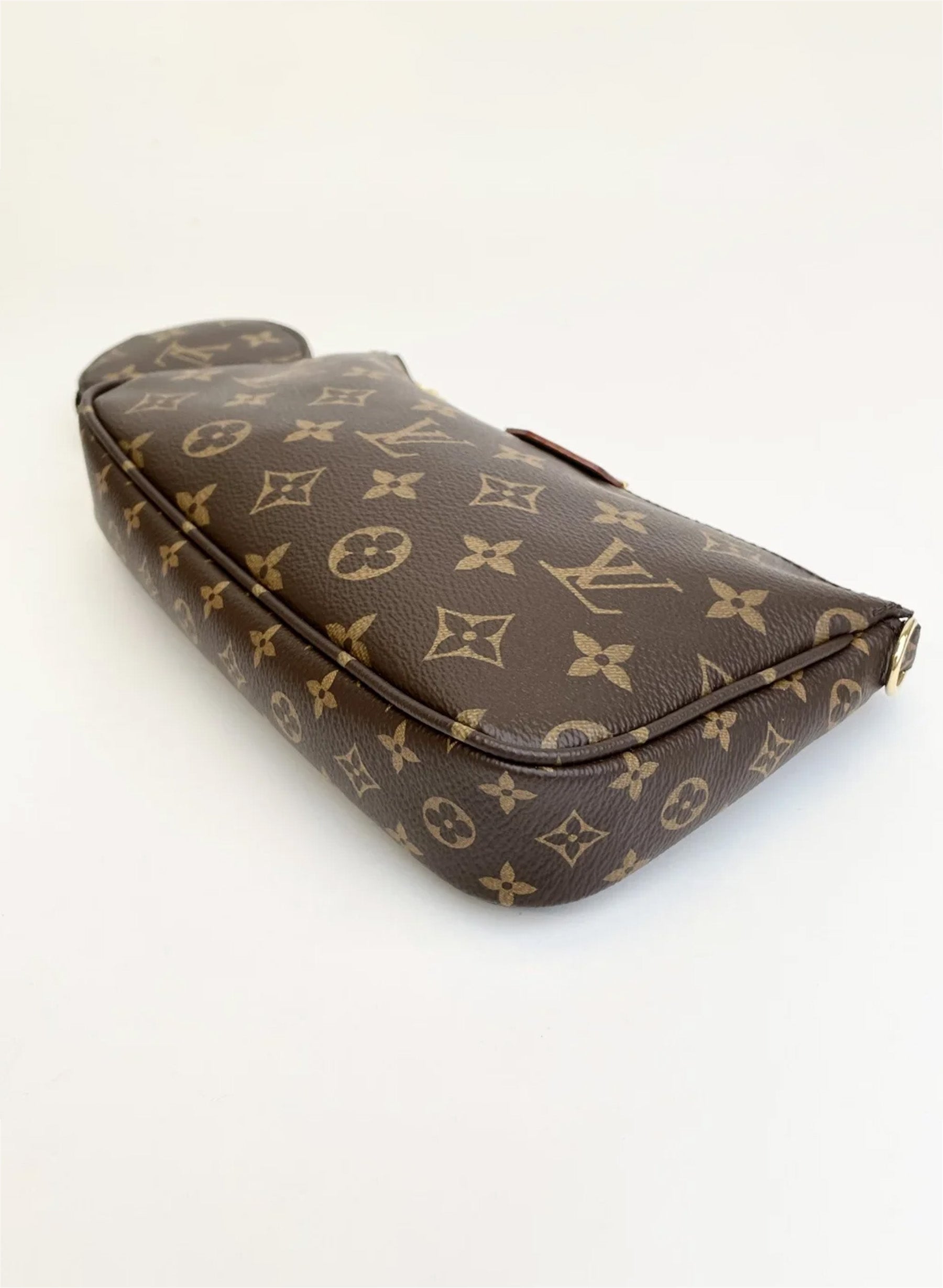 Louis Vuitton Multi Pochette Accessories