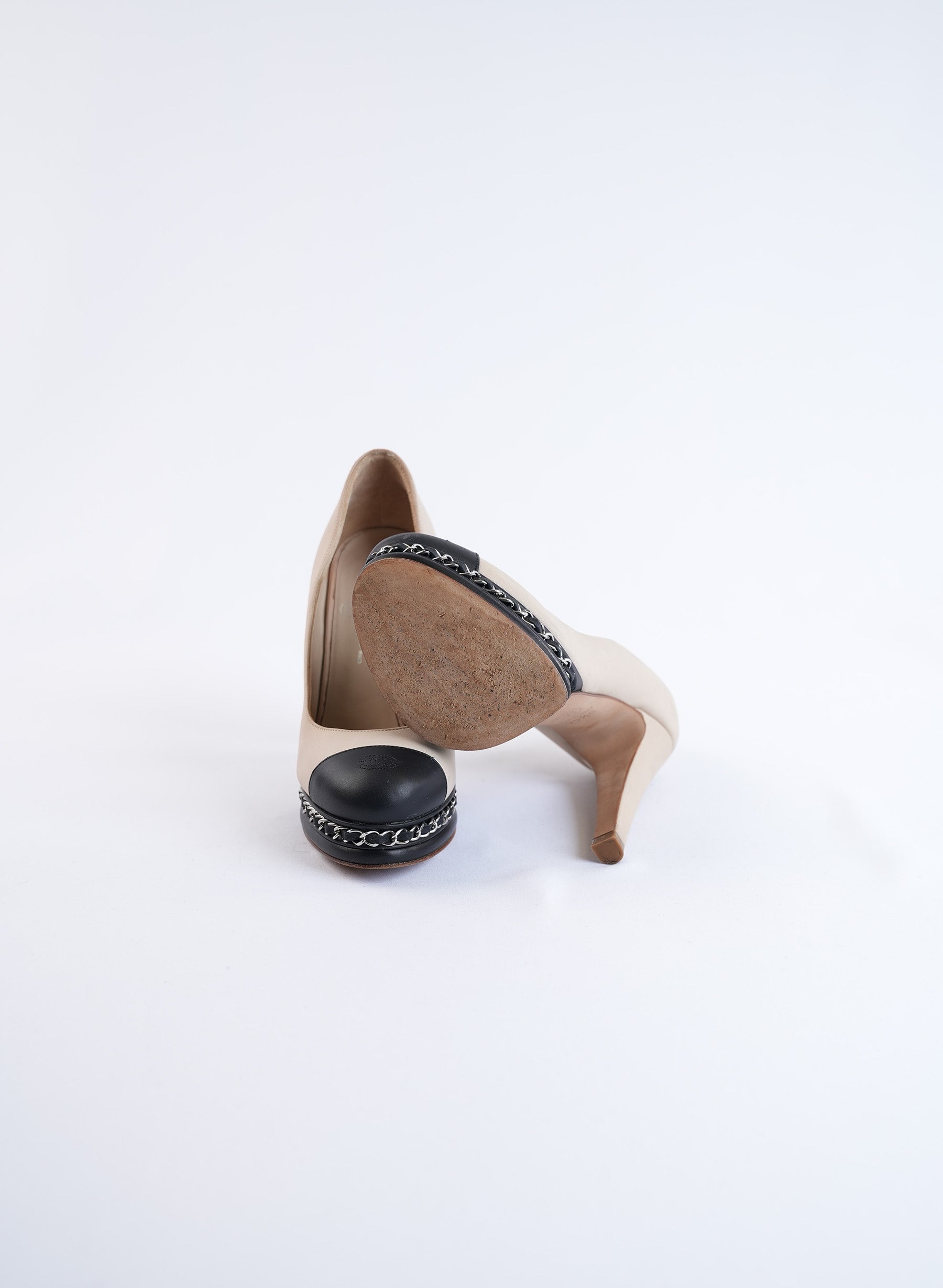 Chanel Beige And Black Leather Heels