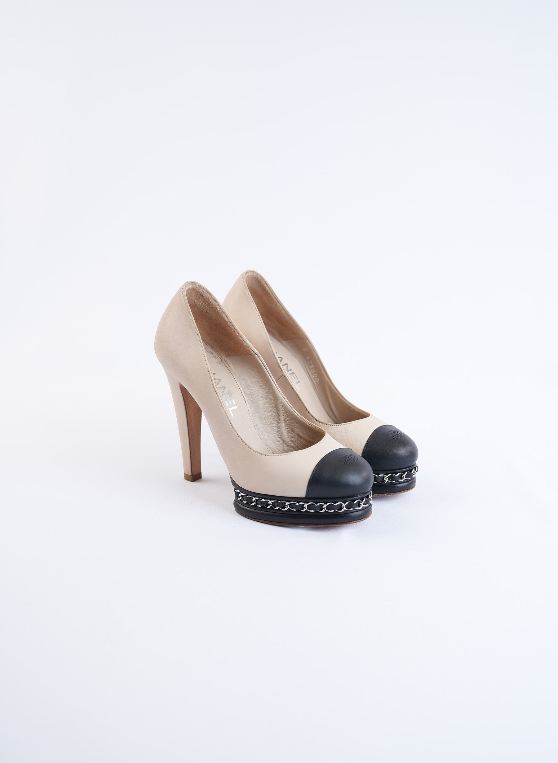 Chanel Beige And Black Leather Heels