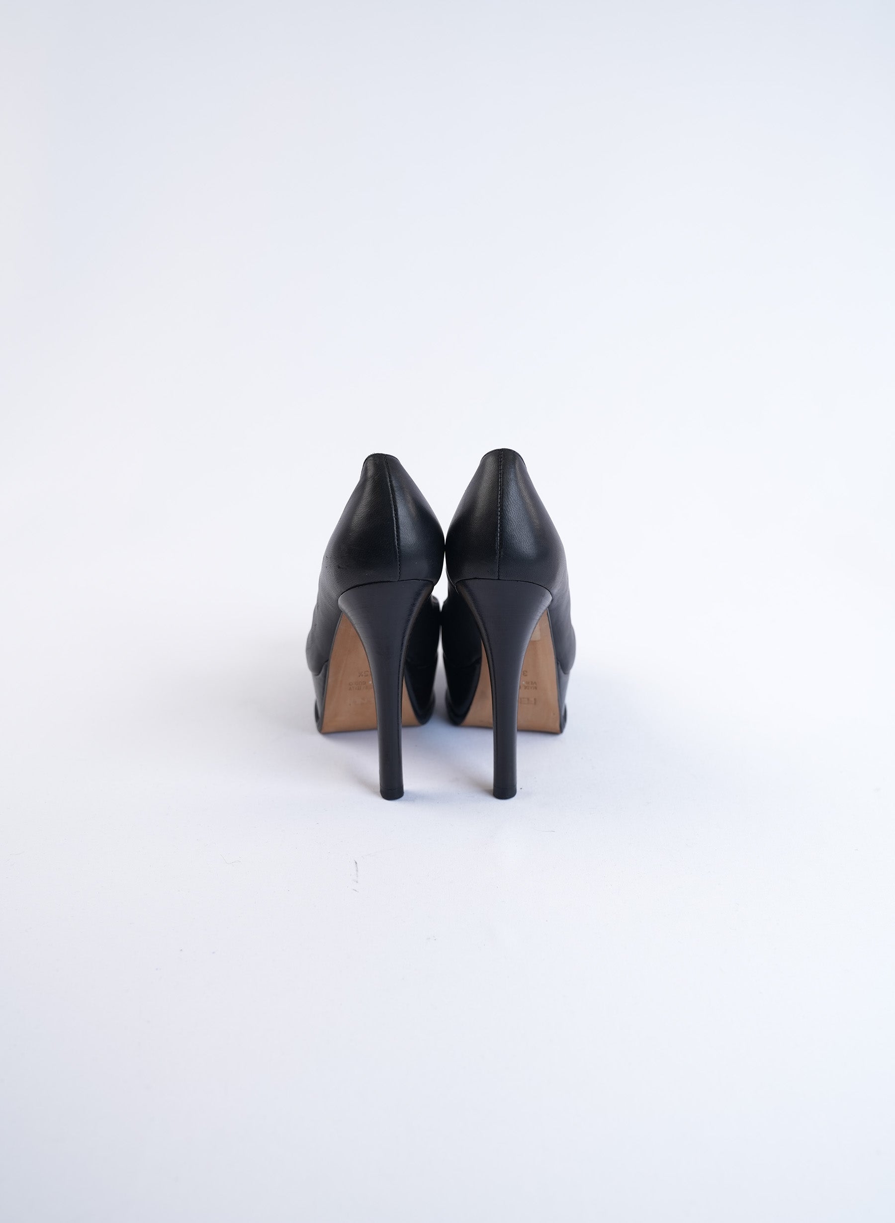 Fendi Fendista Leather Platform Pumps