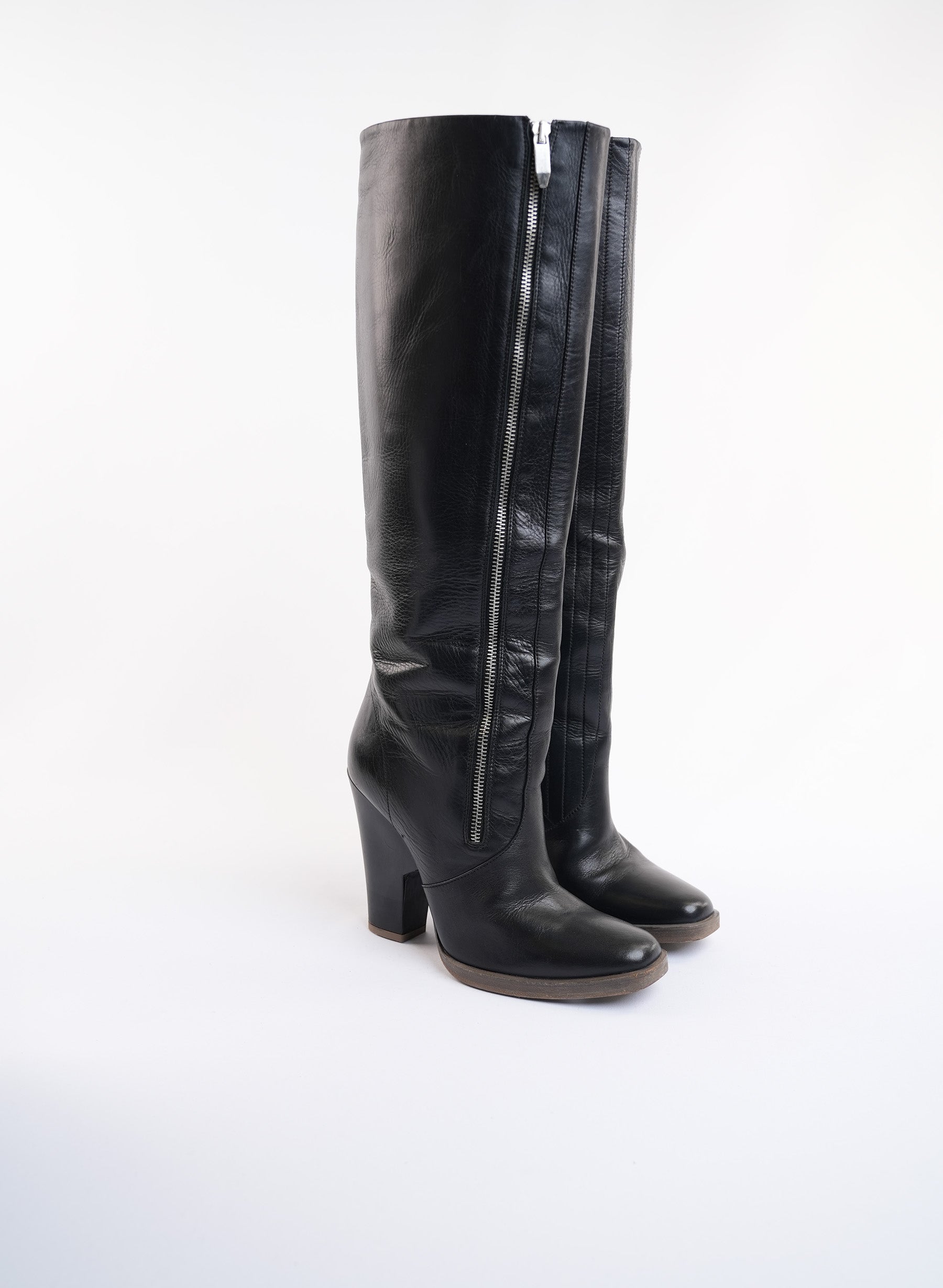 Nicholas Kirkwood Knee-High Boots