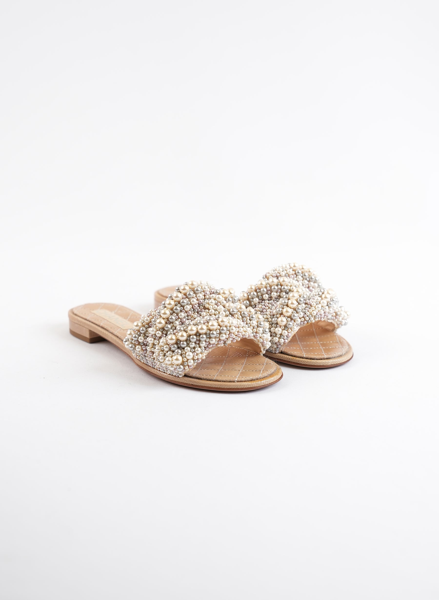 Chanel Pearl Flat