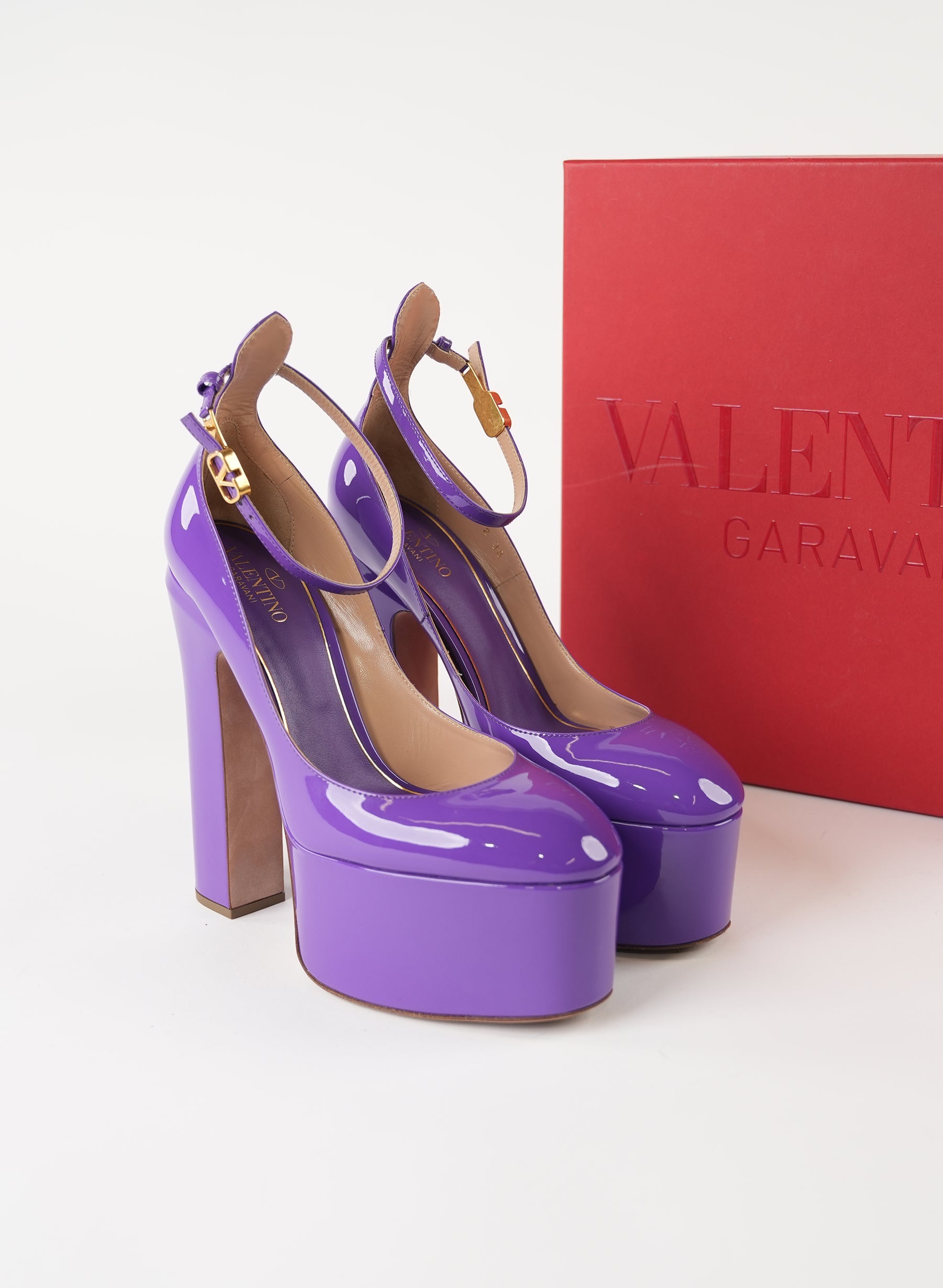 Valentino Garavani Tan-Go 155mm Platform Pumps Purple