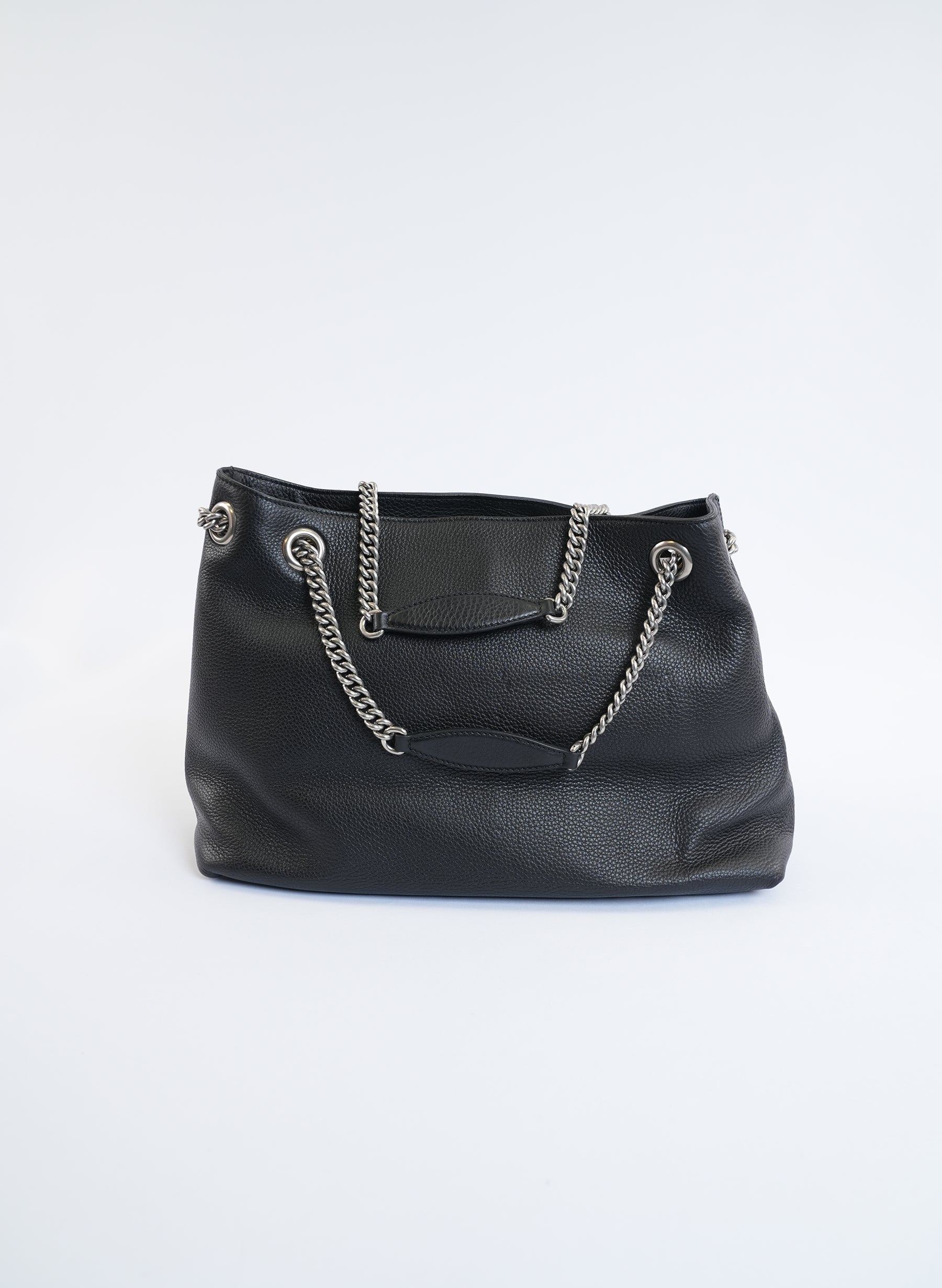 Gucci Black Pebbled Leather Studded Soho Shoulder Bag