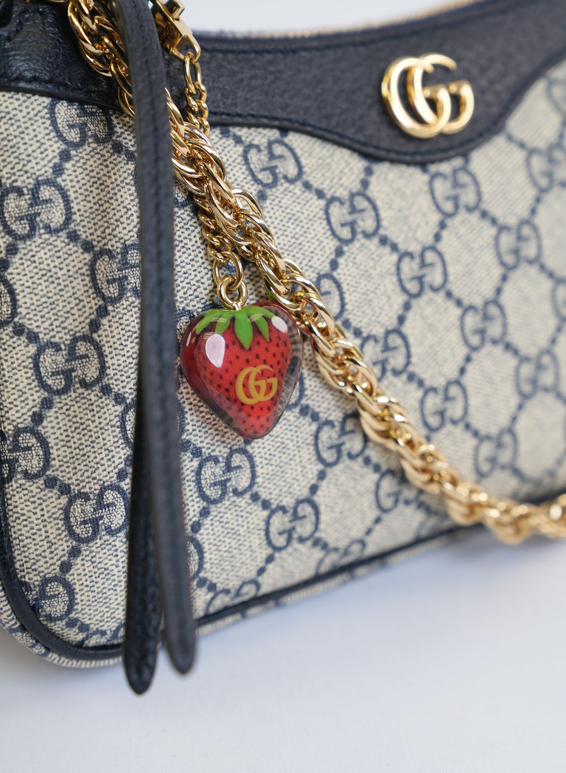 Gucci Ophidia Leather Trimmed Shoulder Bag